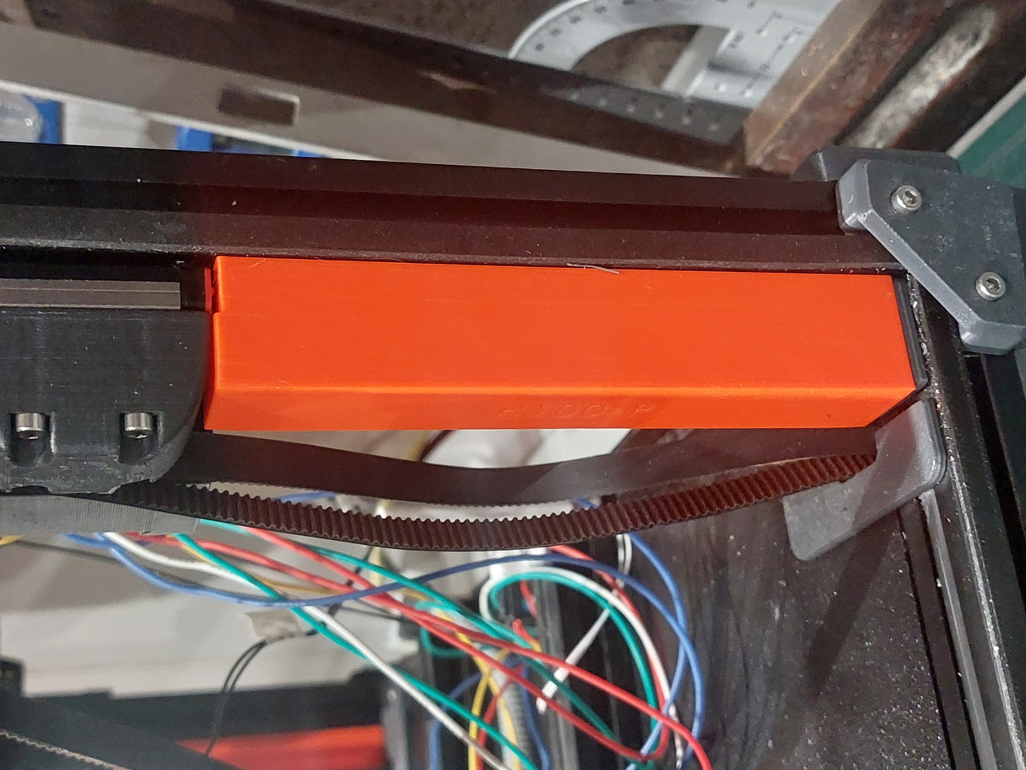 Pillar standoff for gantry maintenance on Voron 2.4