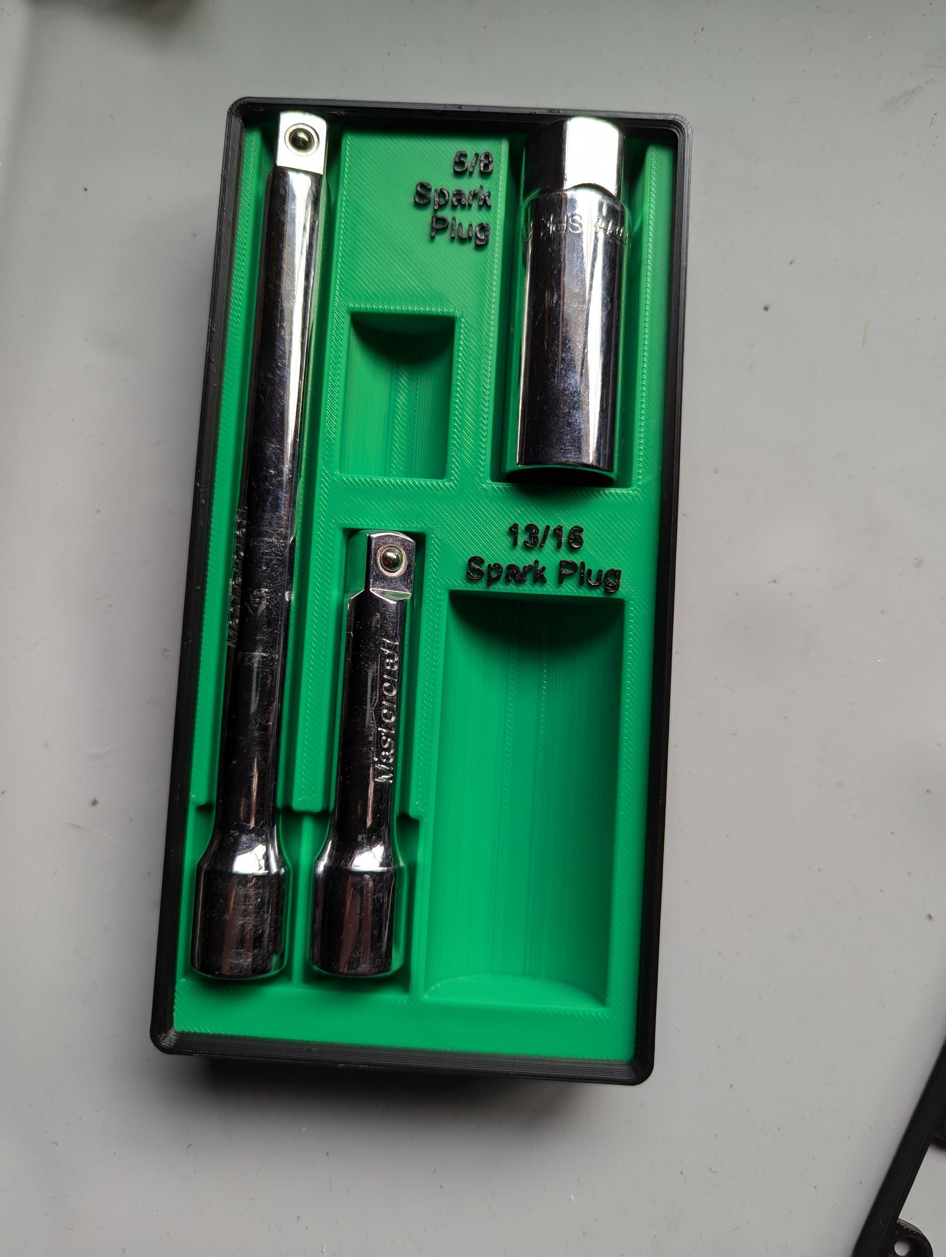 Craftsman 3-8 extensions and spark plugs v2 - Press-fit Magnet Holes remix
