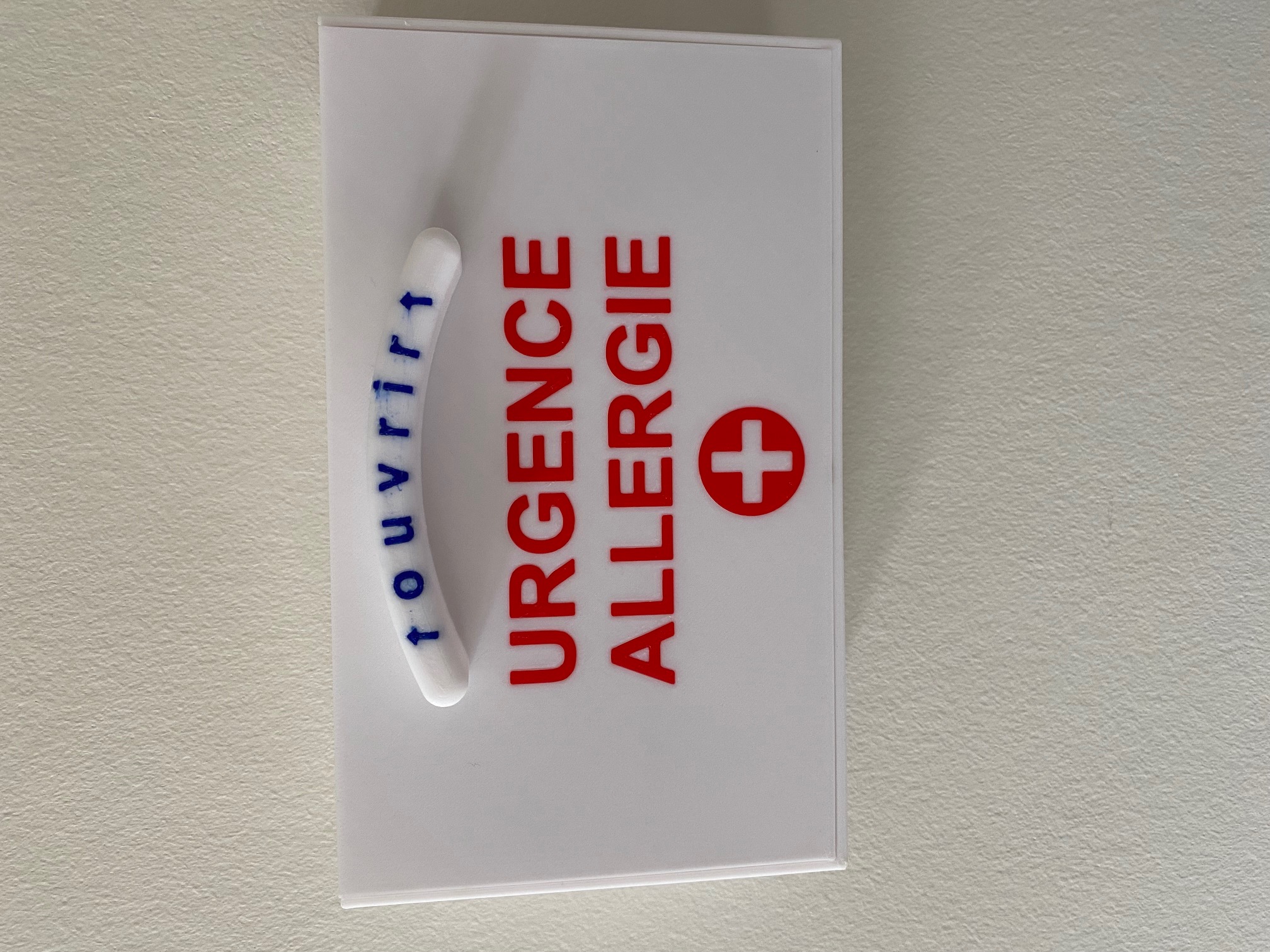 Boite pour injecteur à adrénaline