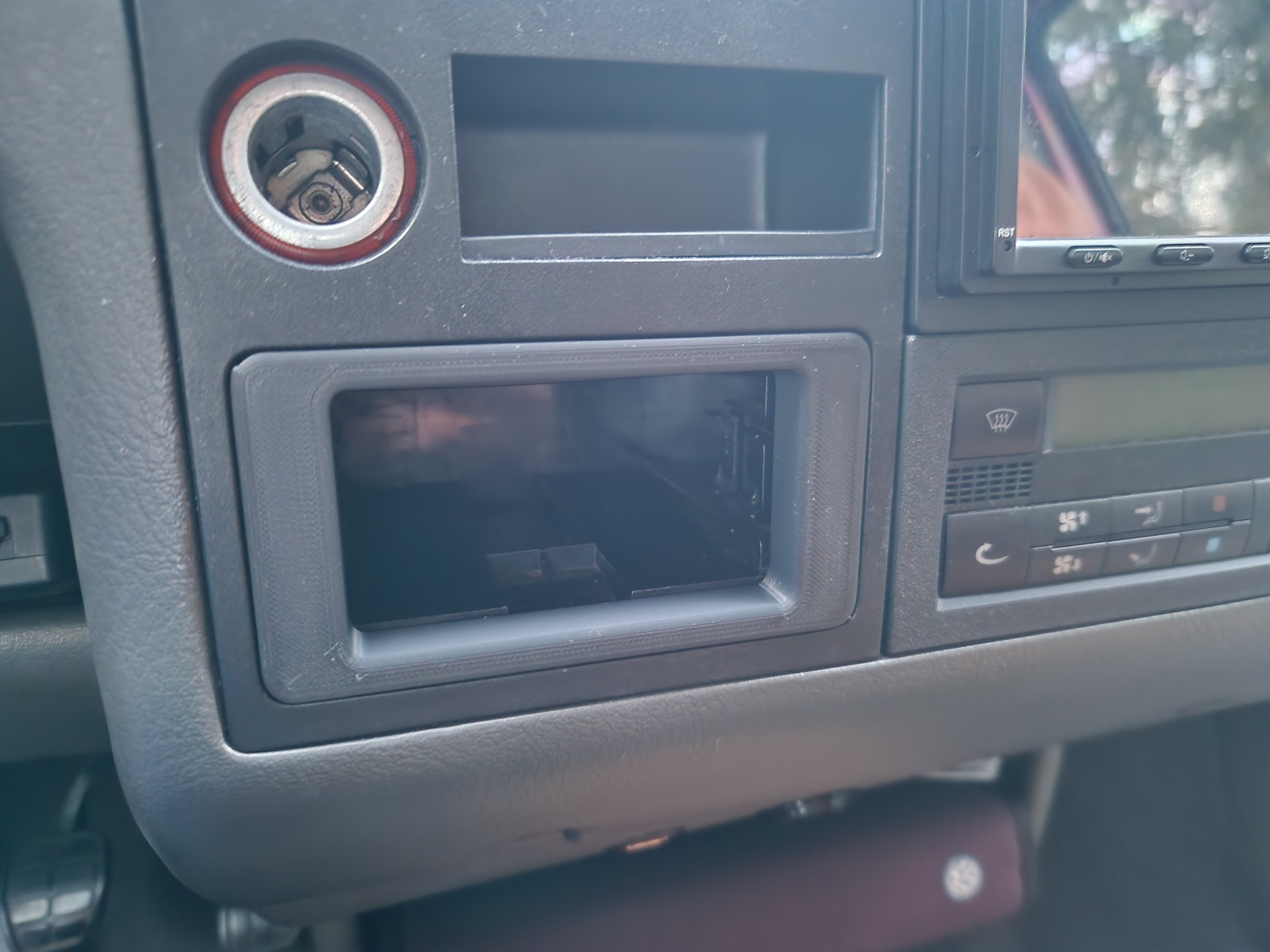 VW T4 Ashtray cover/frame -  Aschenbecher Blende