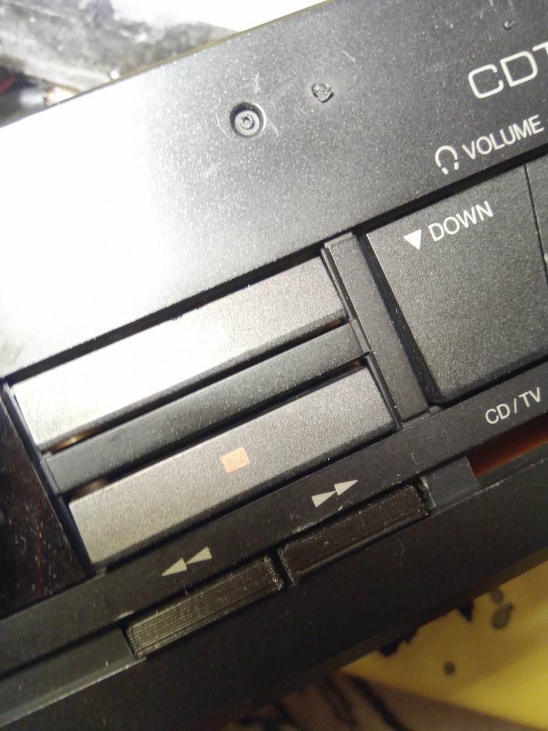 COMMODORE CDTV button  FORWARD REWIND
