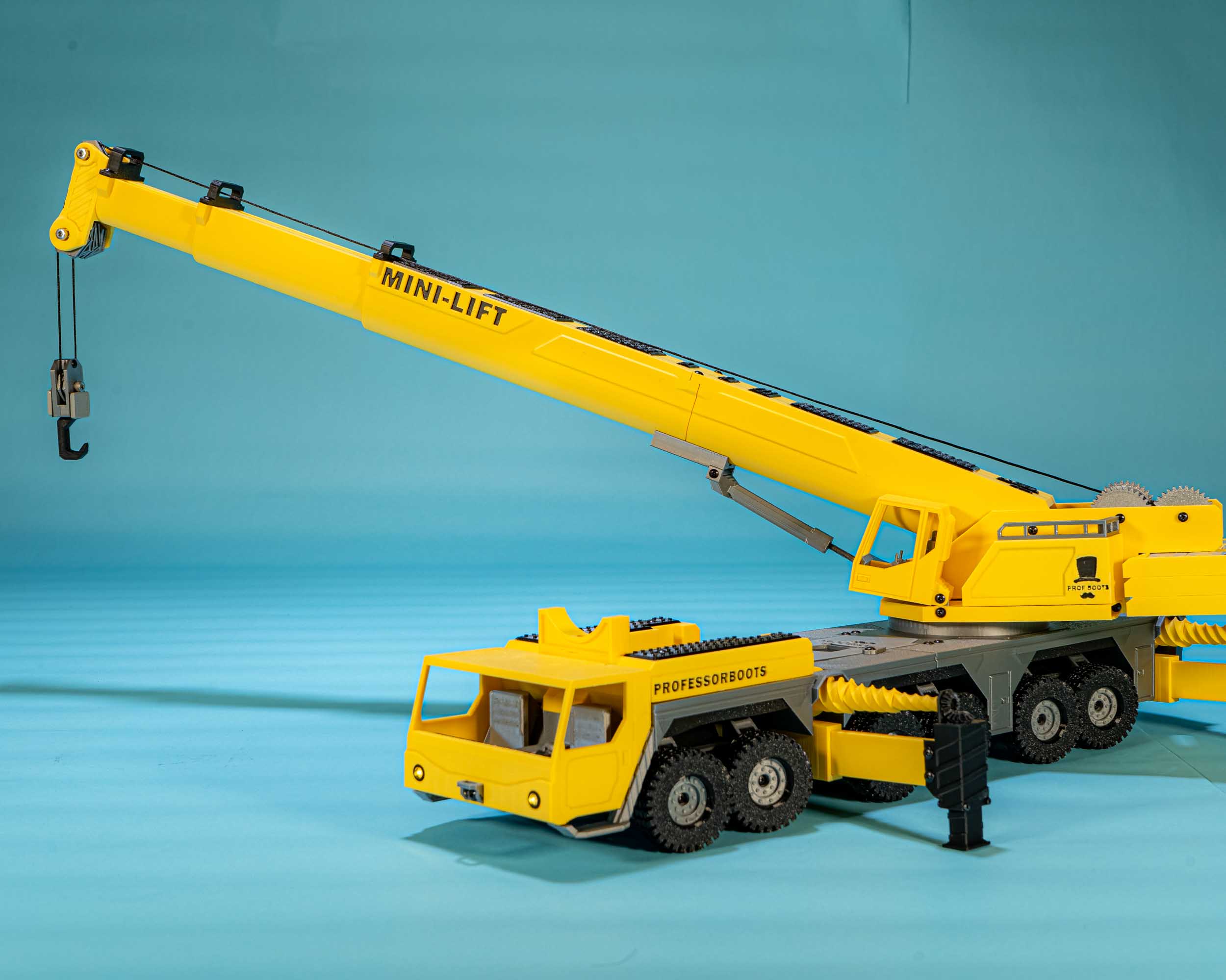 DIY RC Crane by ProfessorBoots | Download free STL model | Printables.com