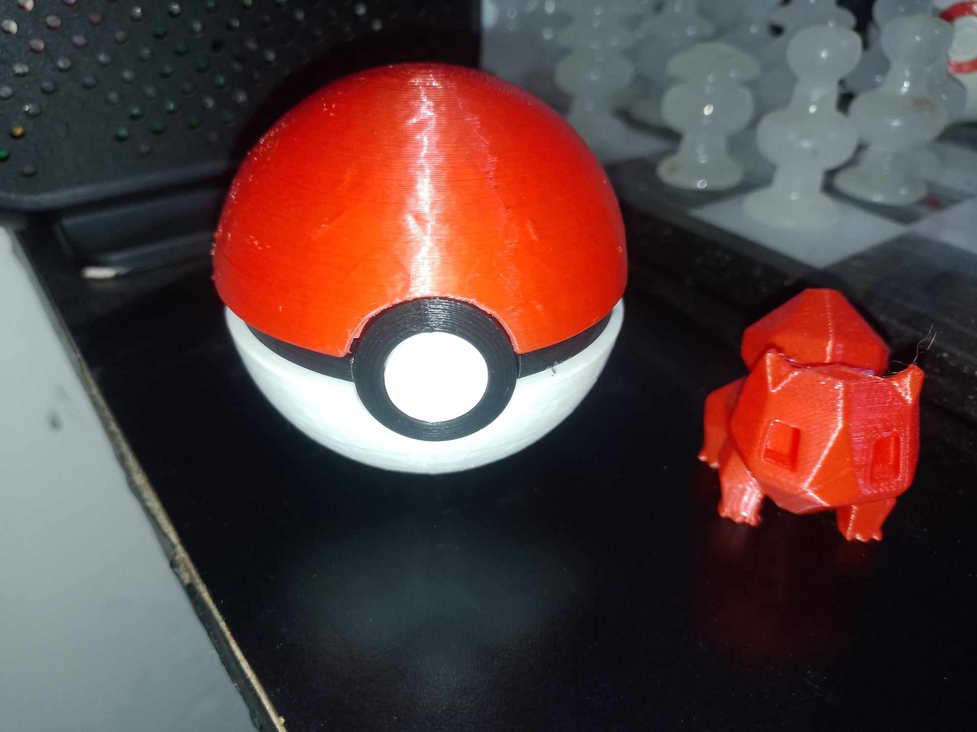 Basic Pokeball — thumbnail 3