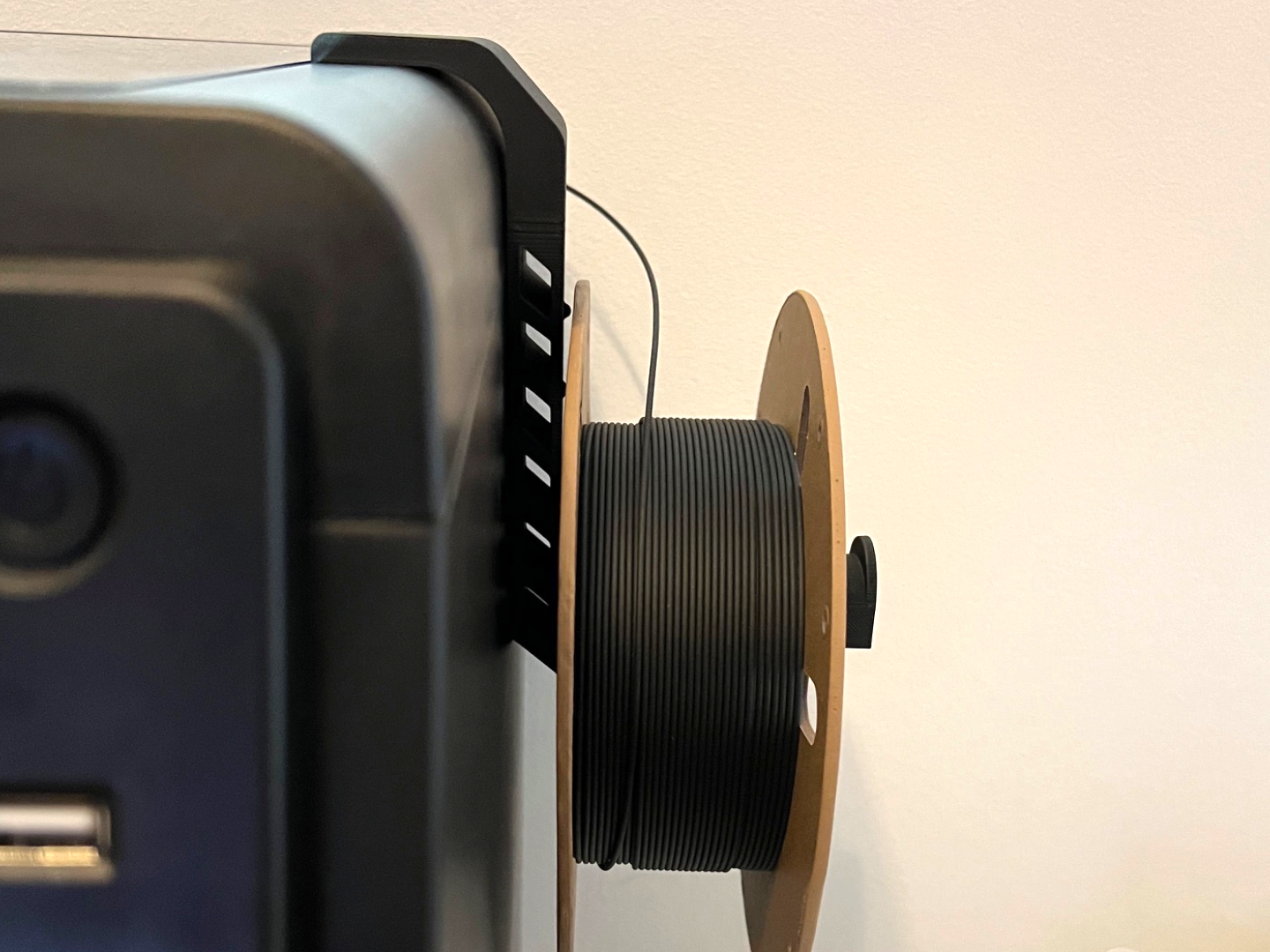 Miniatura 3 do modelo 3D Flashforge 5m Pro Side Spool Holder