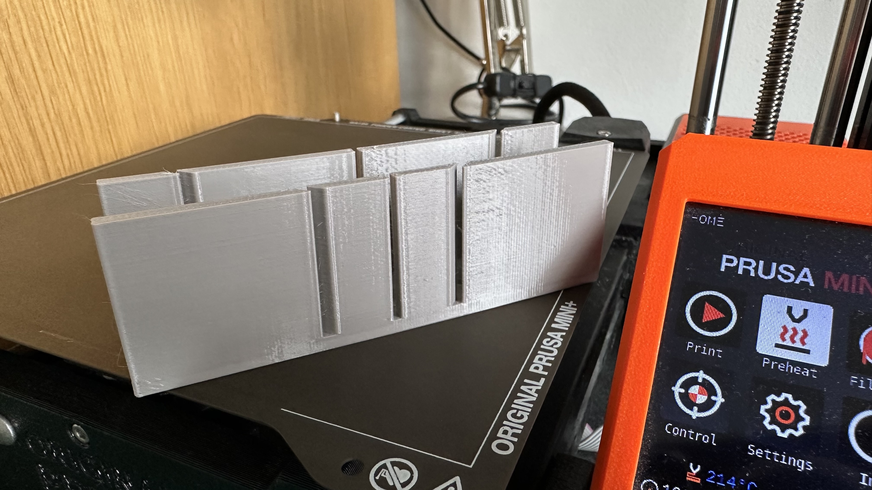 Mini mitre box for cutting 30x15mm trunking