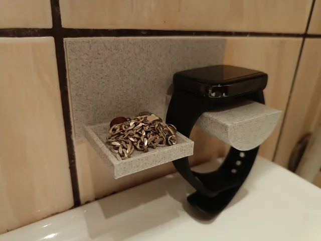 Jewelry and watch shelf