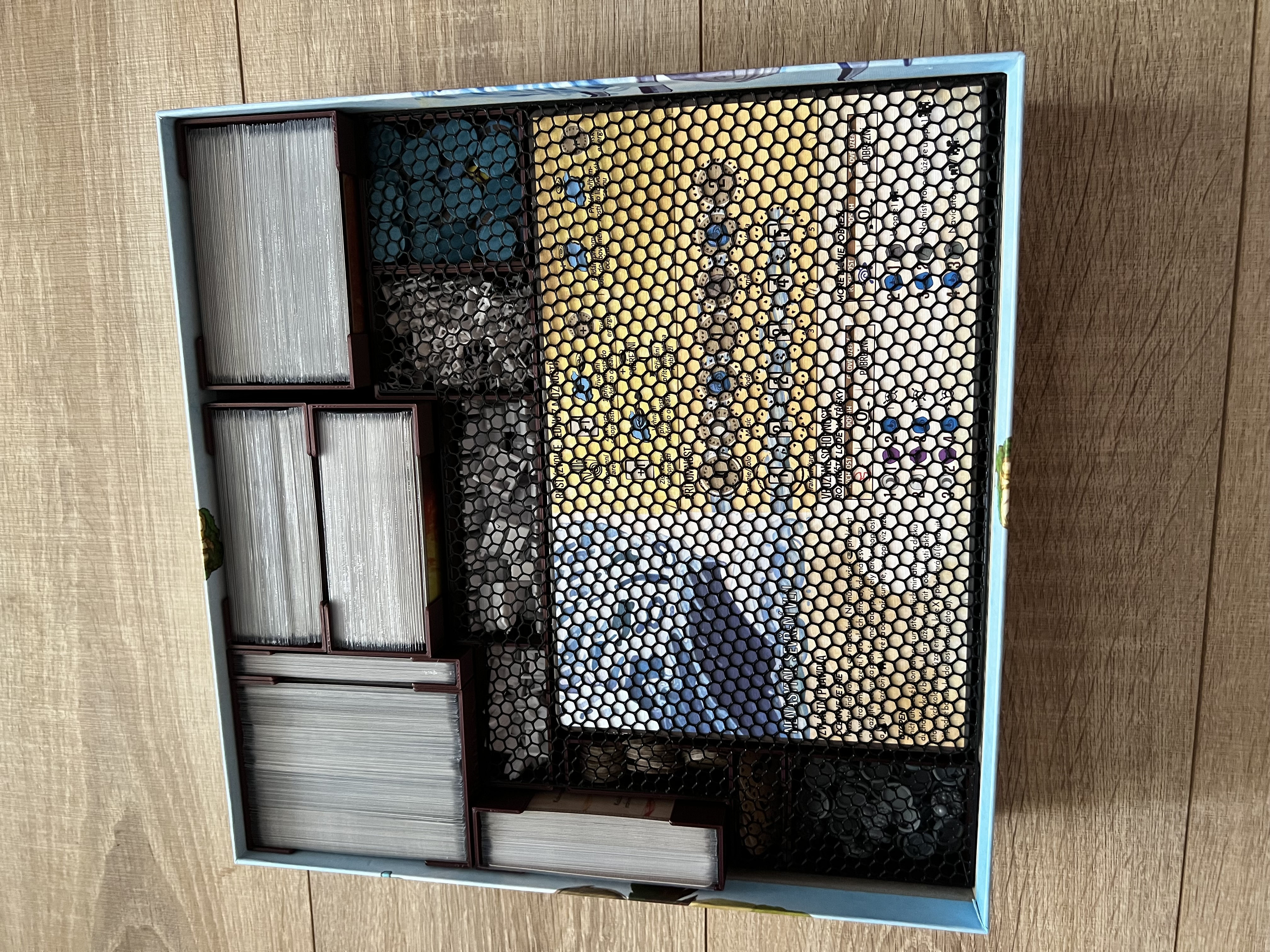 Spirit Island vertical storage insert holder