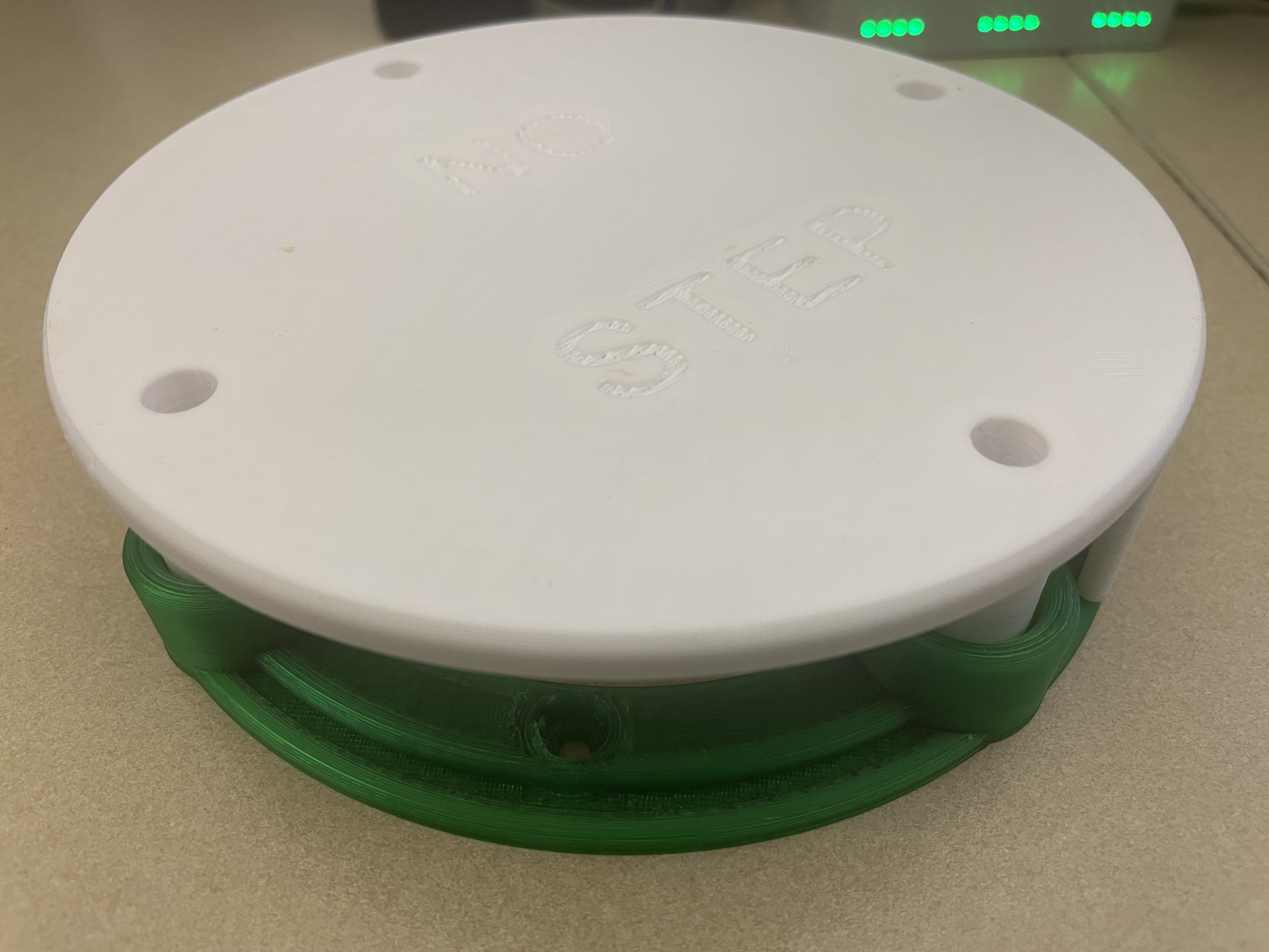 Cover for in-floor network keystone box (135mm)