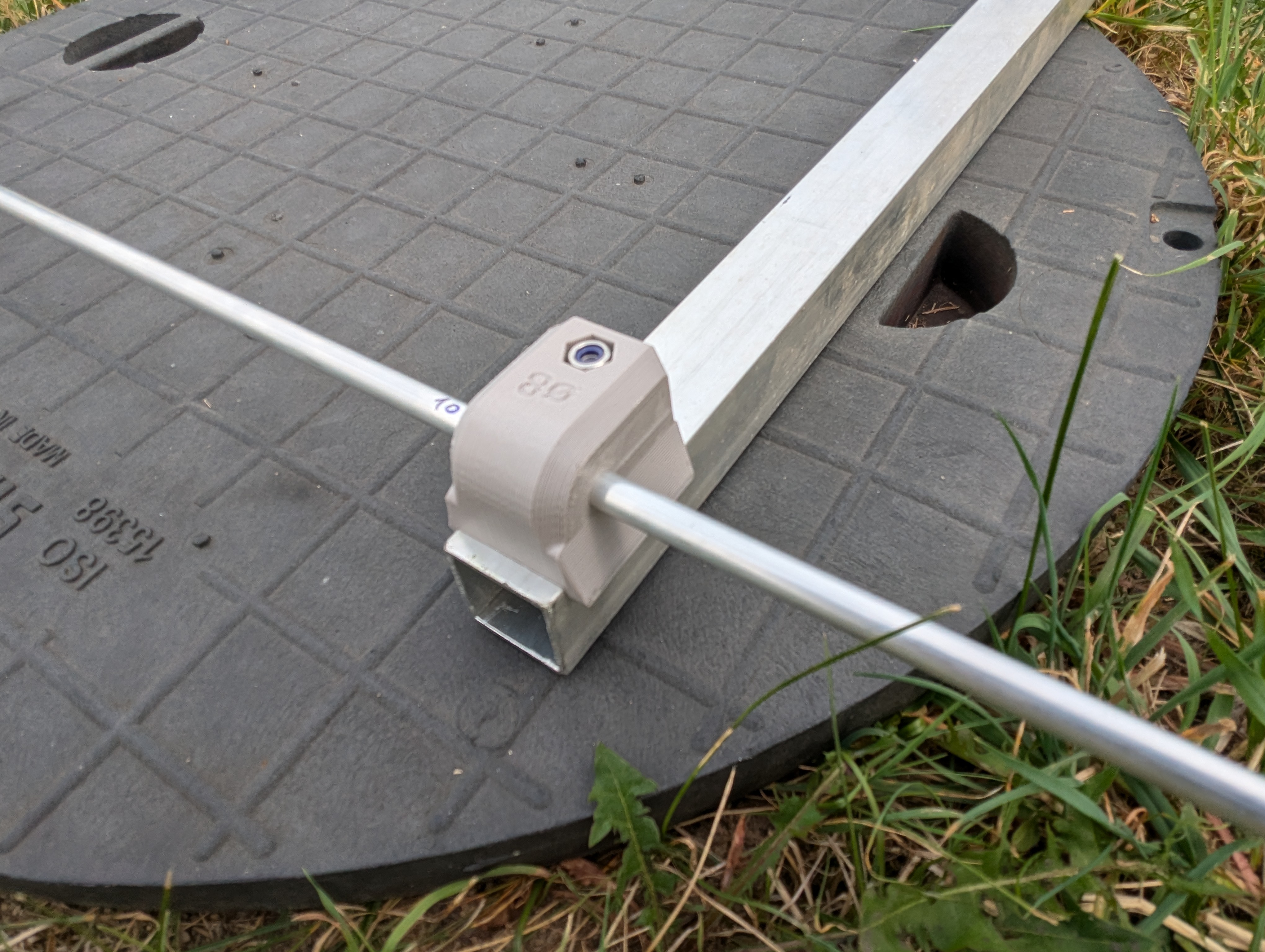 New VHF Yagi Antenna insulator