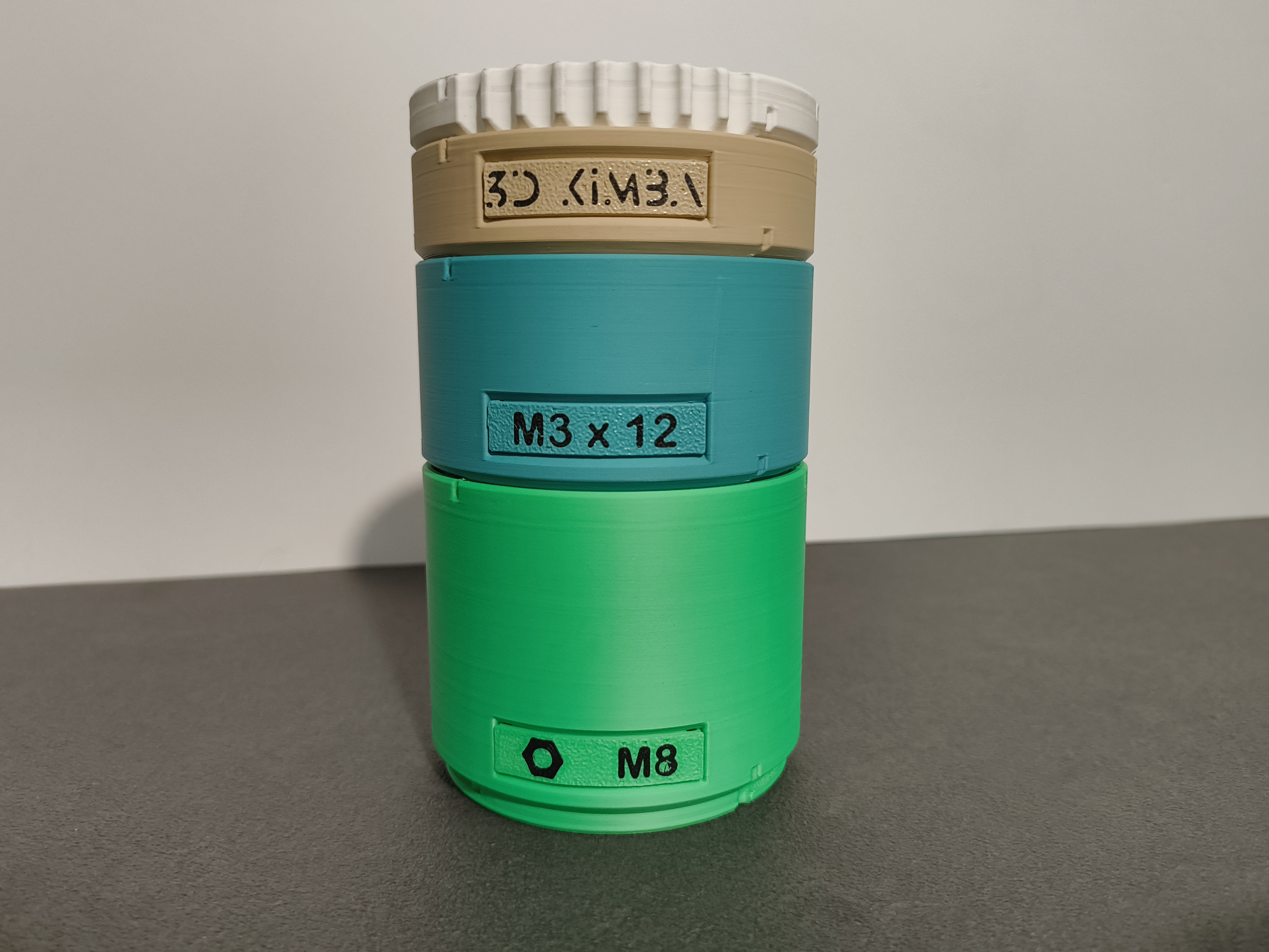 Cylindrical Stackable Containers: Organize Your Loose Items with a Twist — miniatura 3