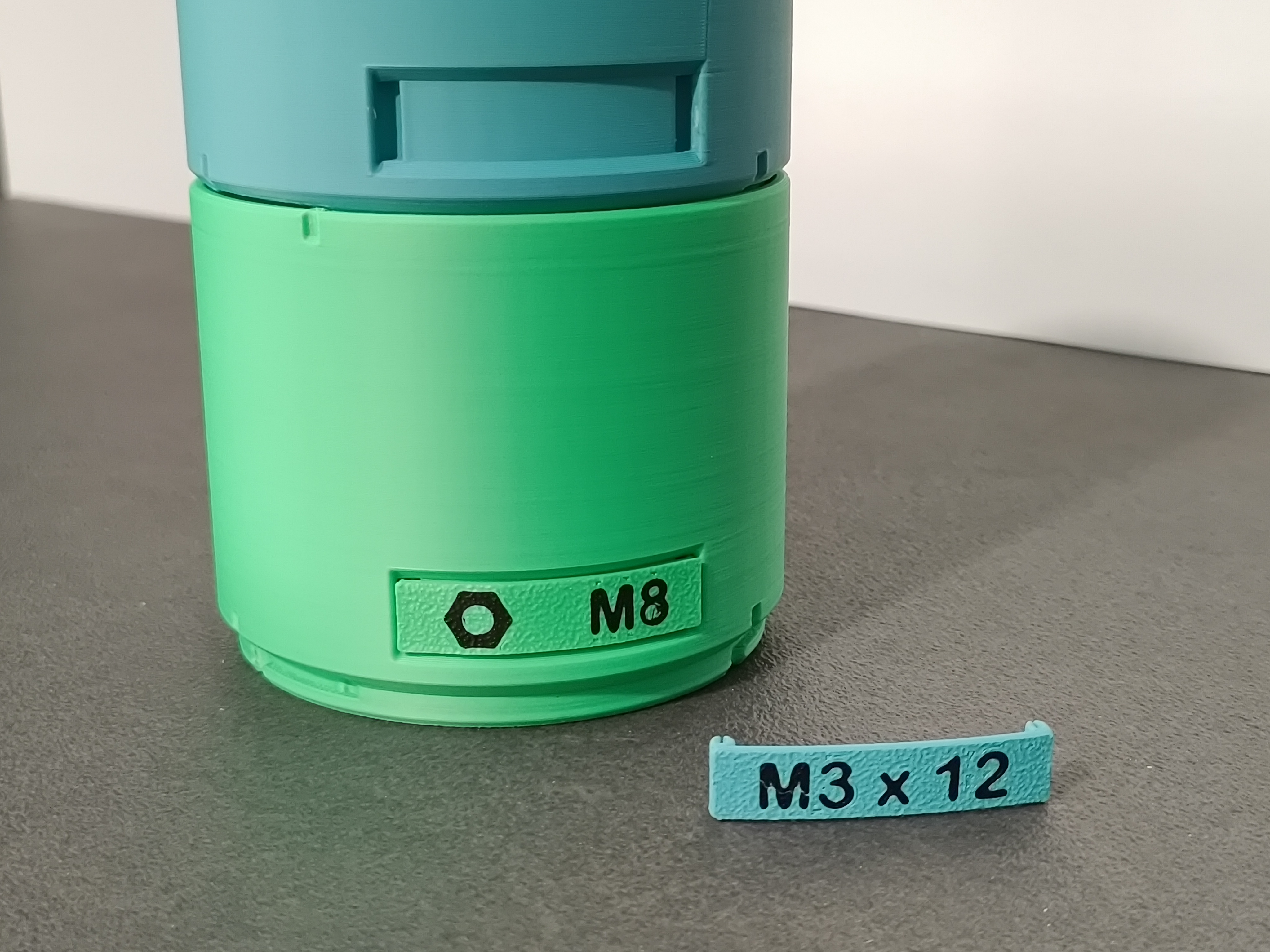 Cylindrical Stackable Containers: Organize Your Loose Items with a Twist — miniatura 9