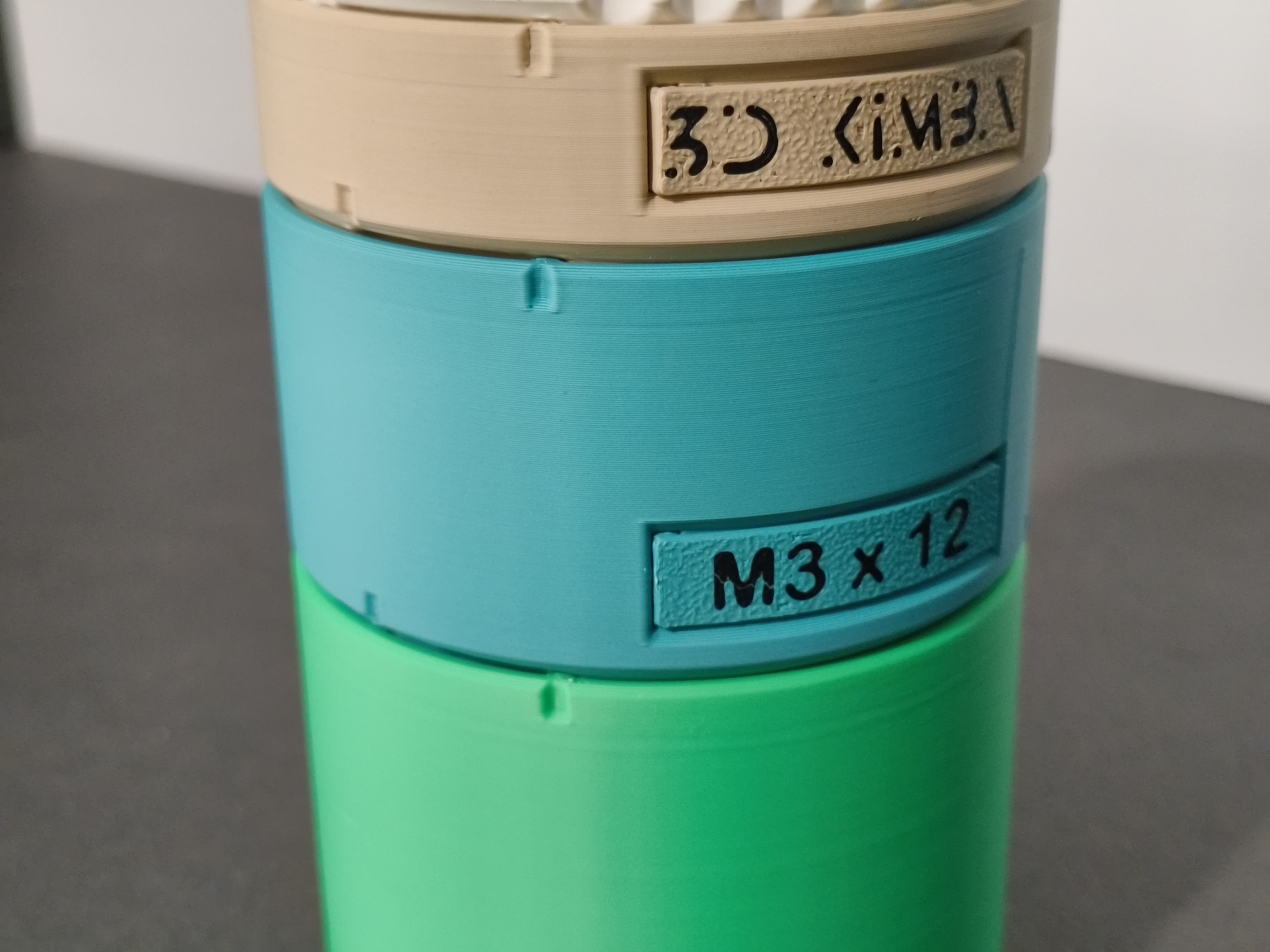 Cylindrical Stackable Containers: Organize Your Loose Items with a Twist — miniatura 14