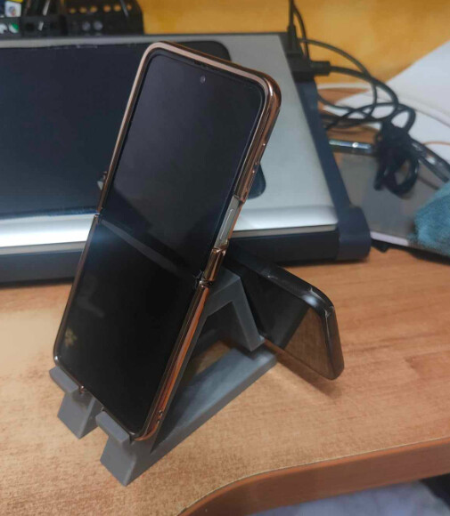 Two Smartphone stand — miniatura 6