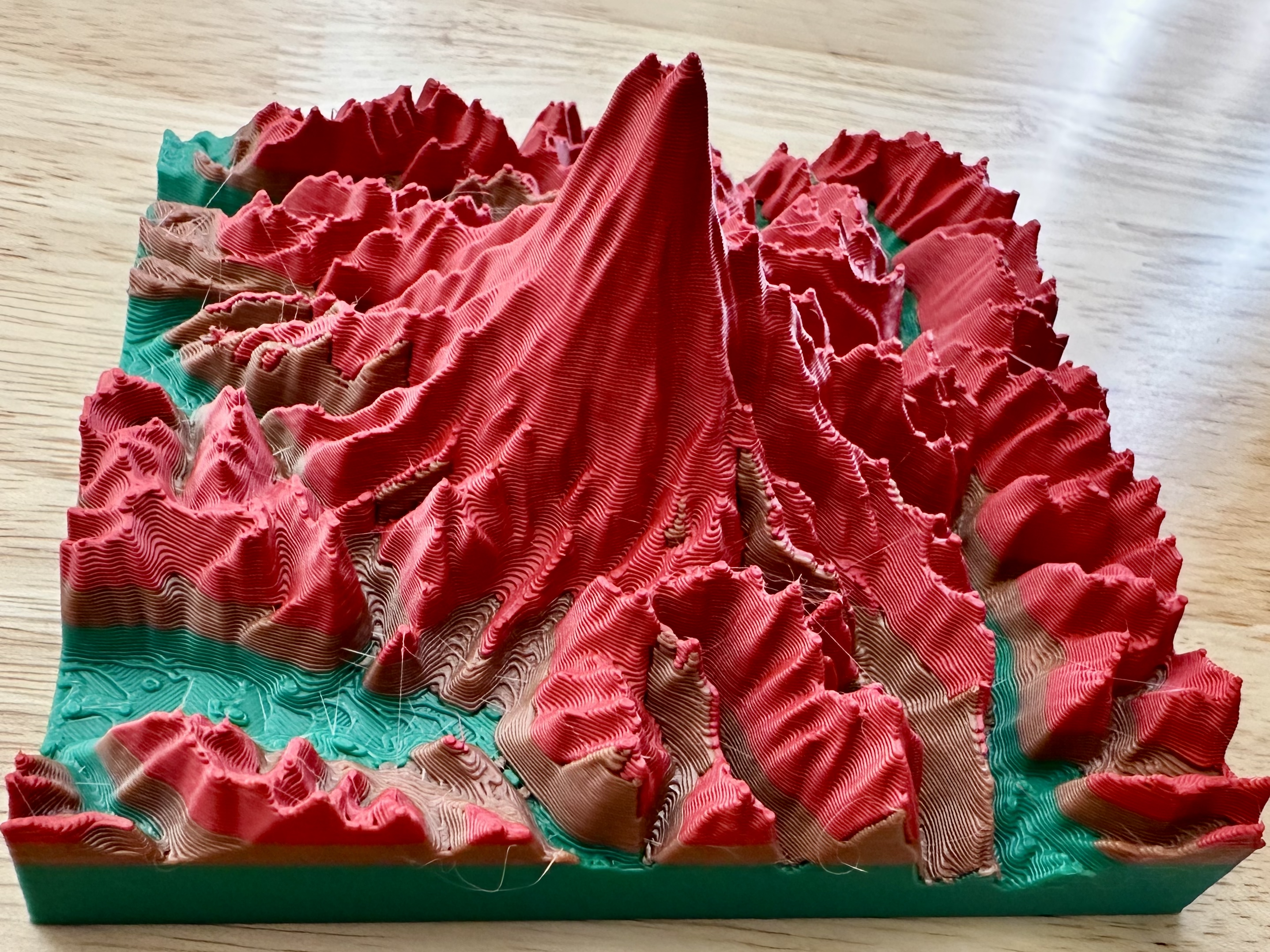 Mount Rainier 3D Terrain Map — miniatura 2