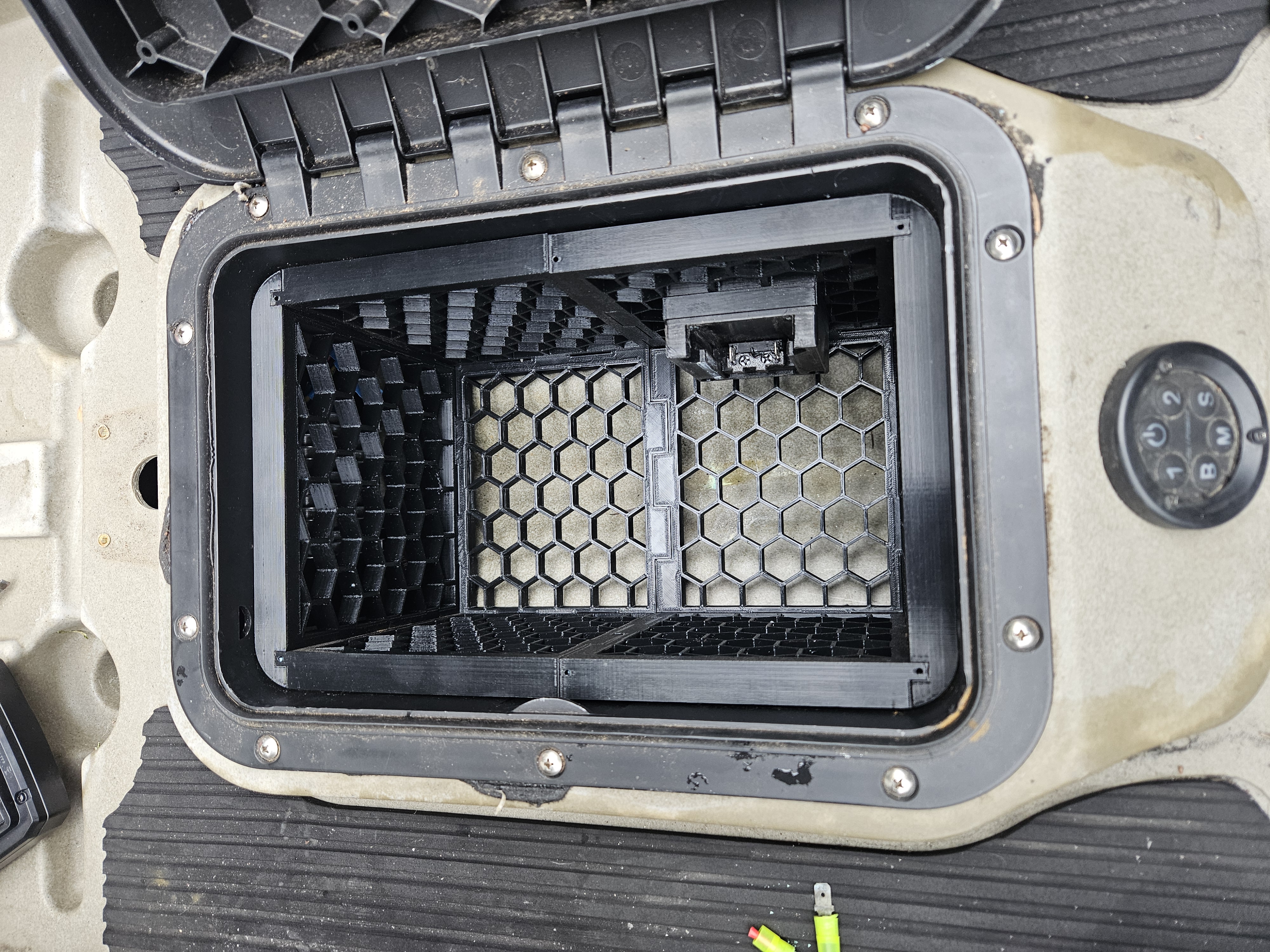 Ascend Kayak Crate by Kevin Bernabe Download free STL model