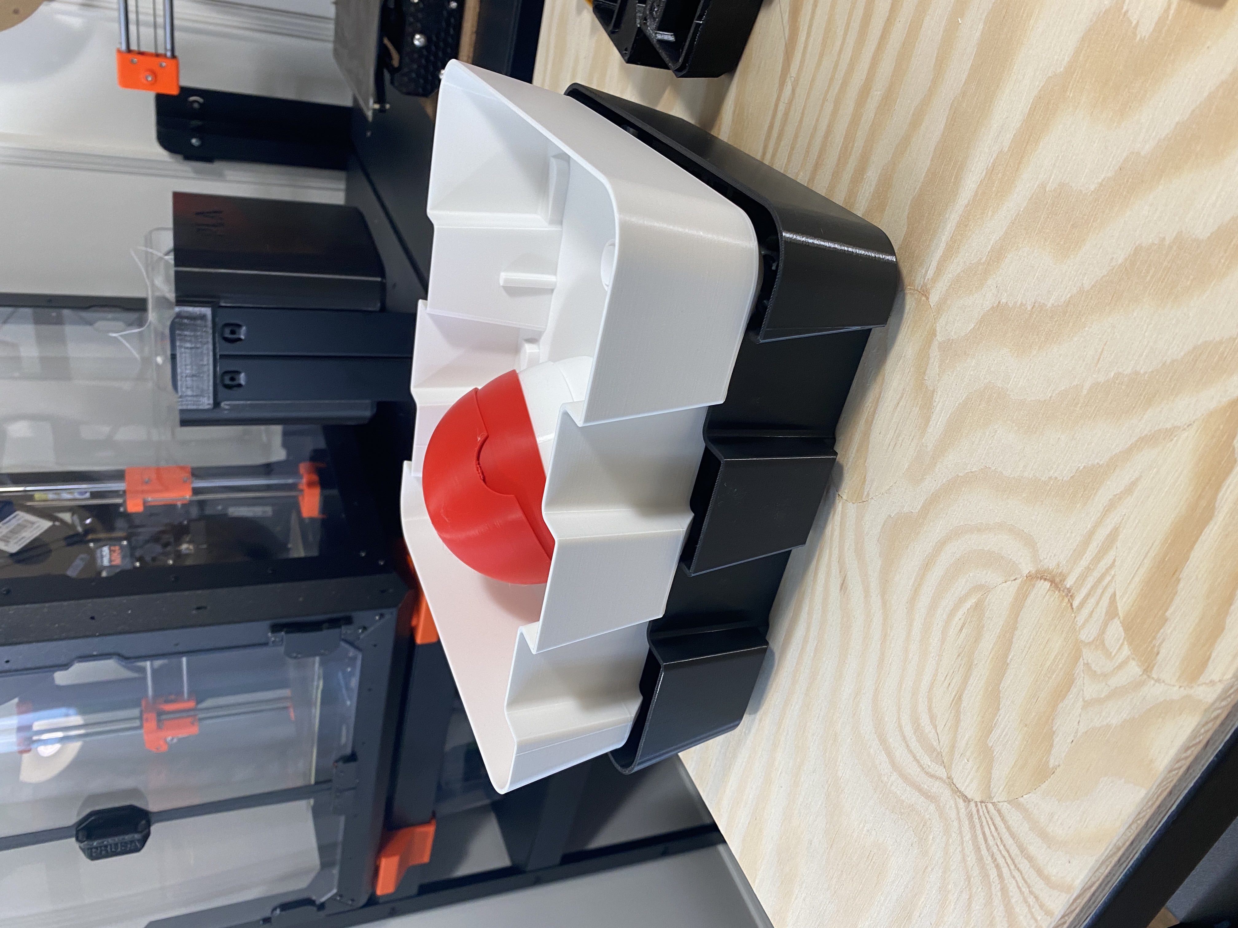 Stack and nesting projet trays