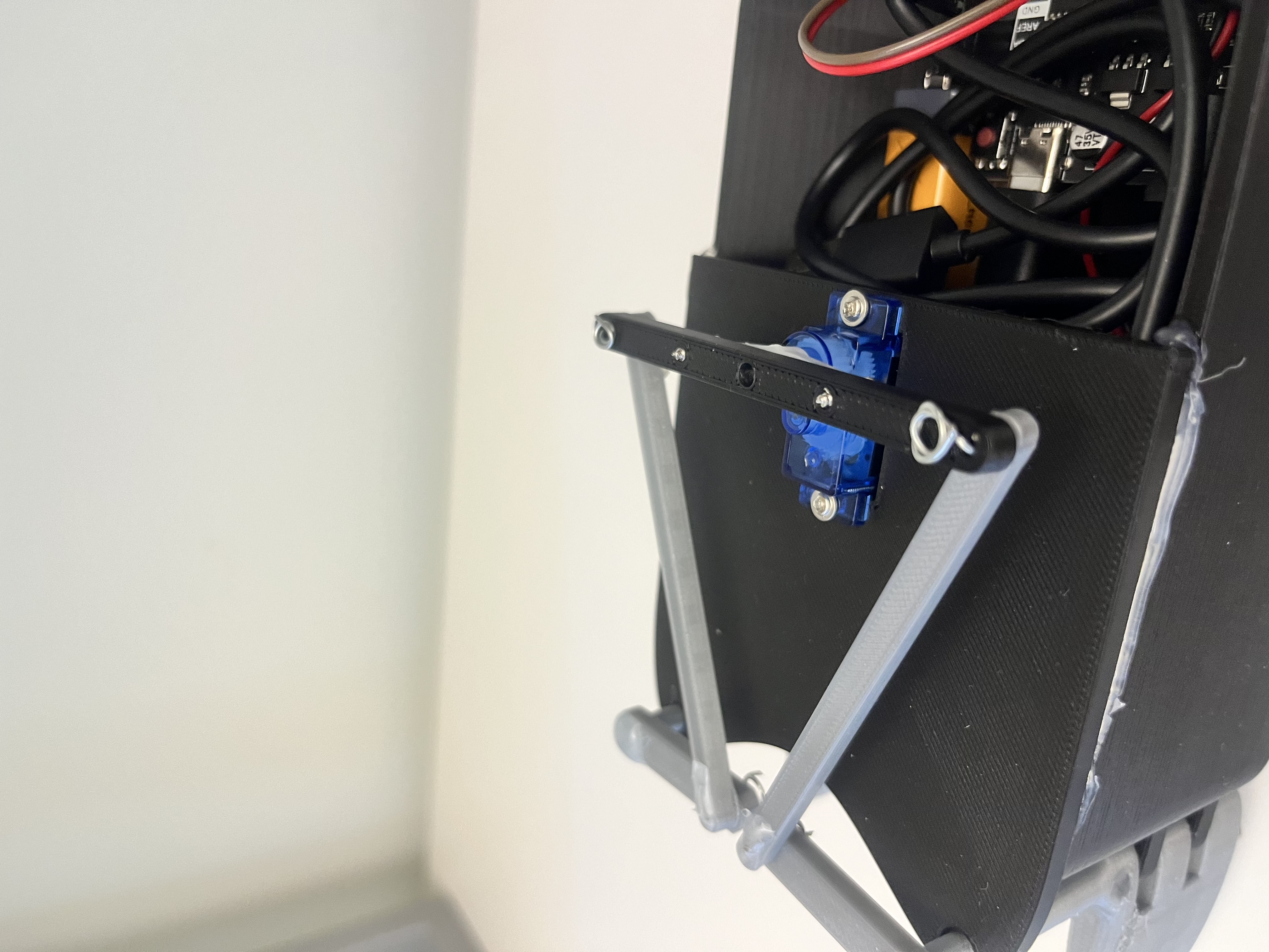 Arduino Project Motor Boat V3. by Shannon Download free STL model