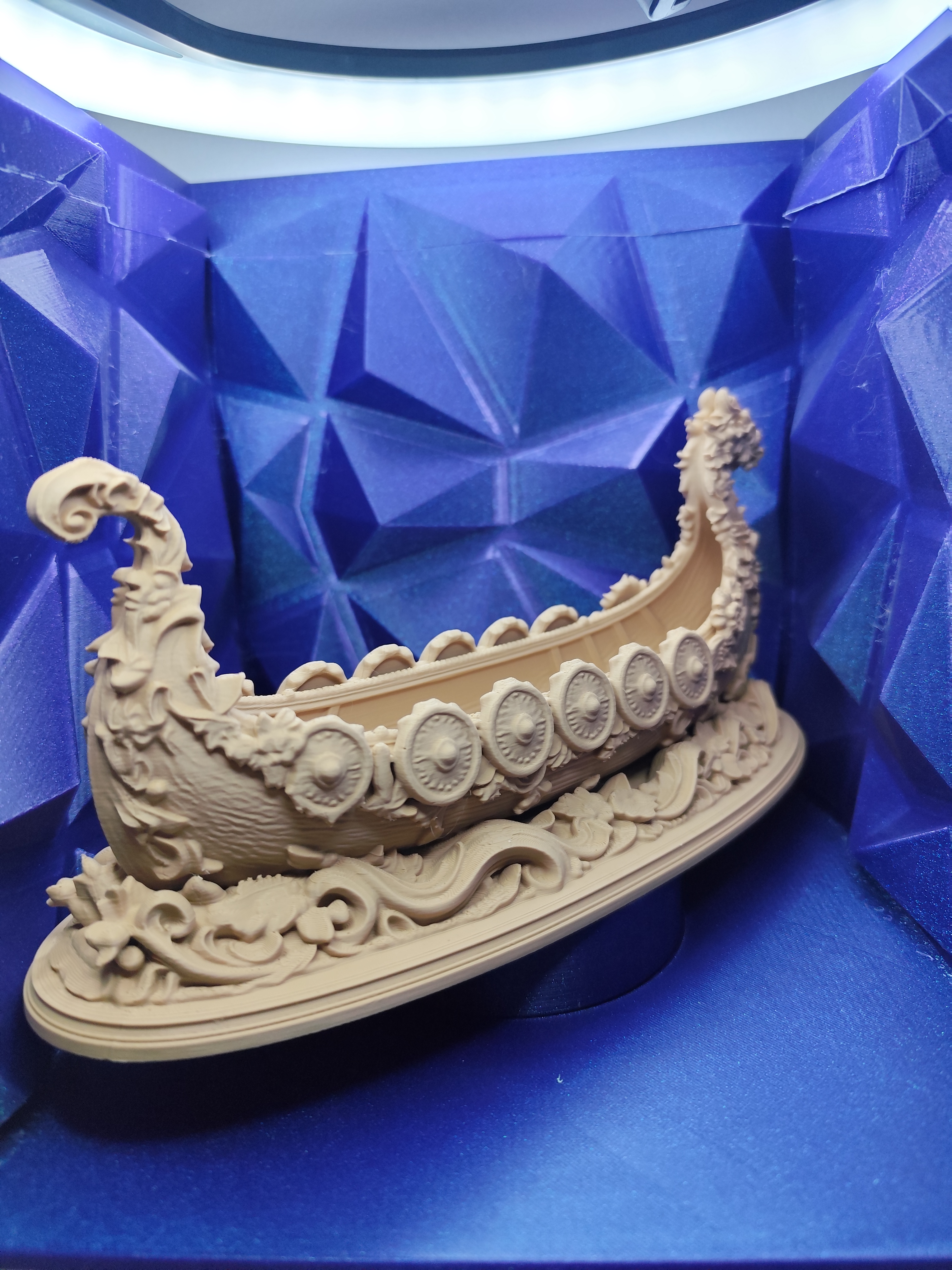 The Sovereign Rocaille Vessel Relic