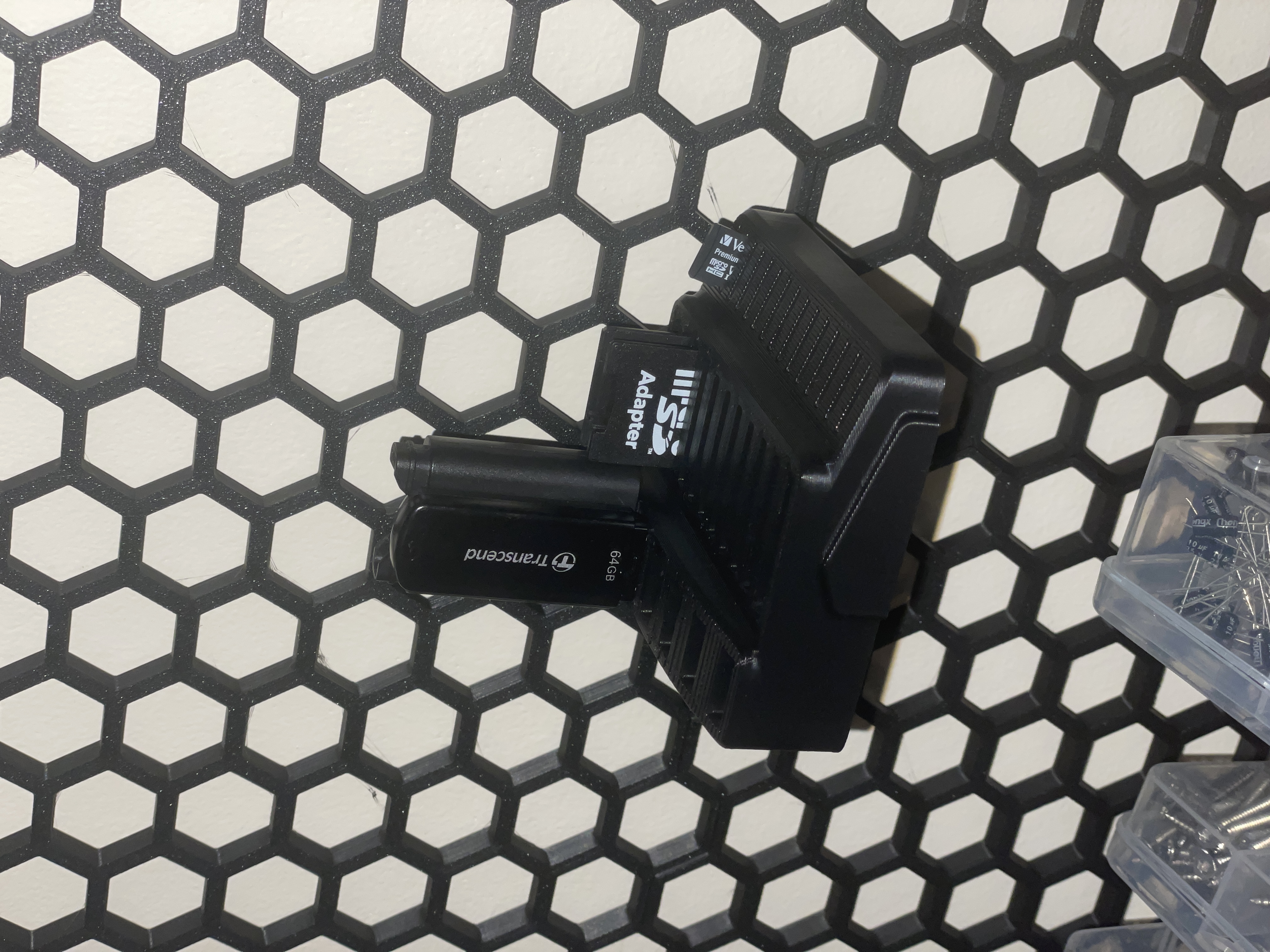 HSW Data Holder (SD Card/Micro SD/USB)