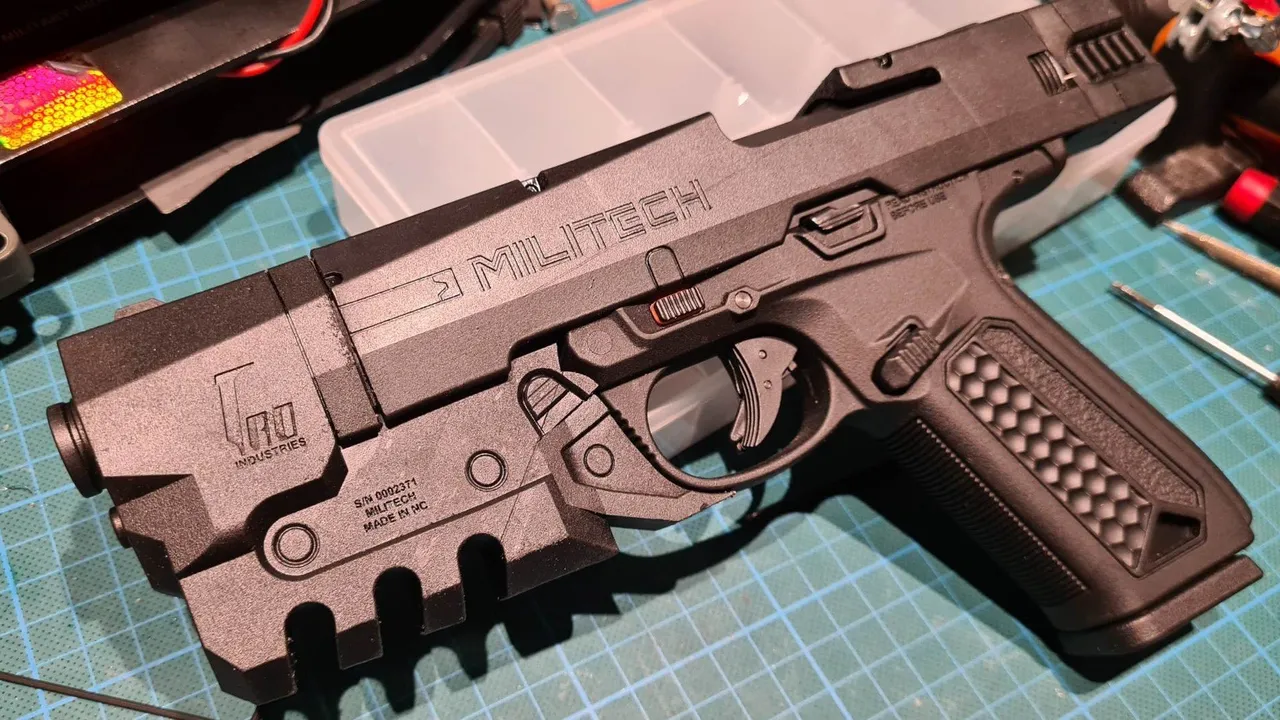 AAP-01 Cyberpunk 2077 M-10AF Lexington (Resin) by xelphar