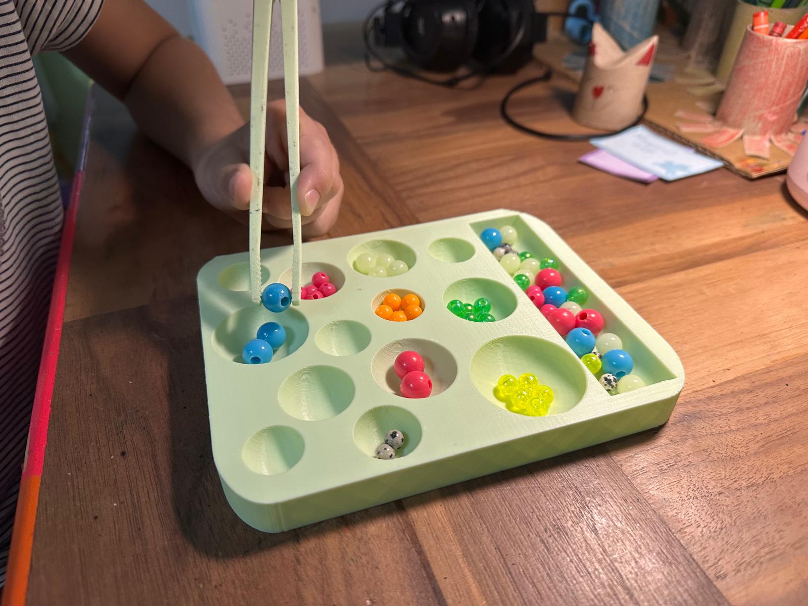 Montessori Sorting Tray — thumbnail 2