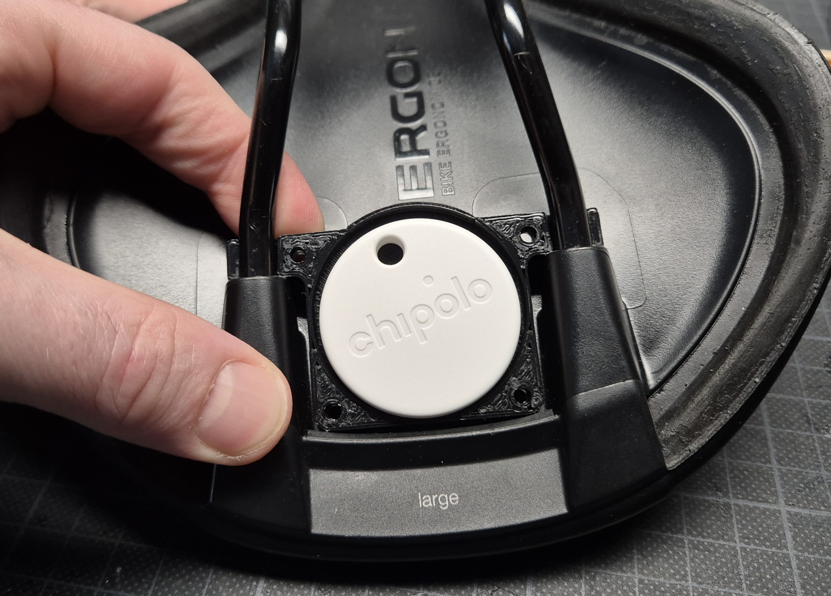 Chipolo one tracker mounts for bike saddles