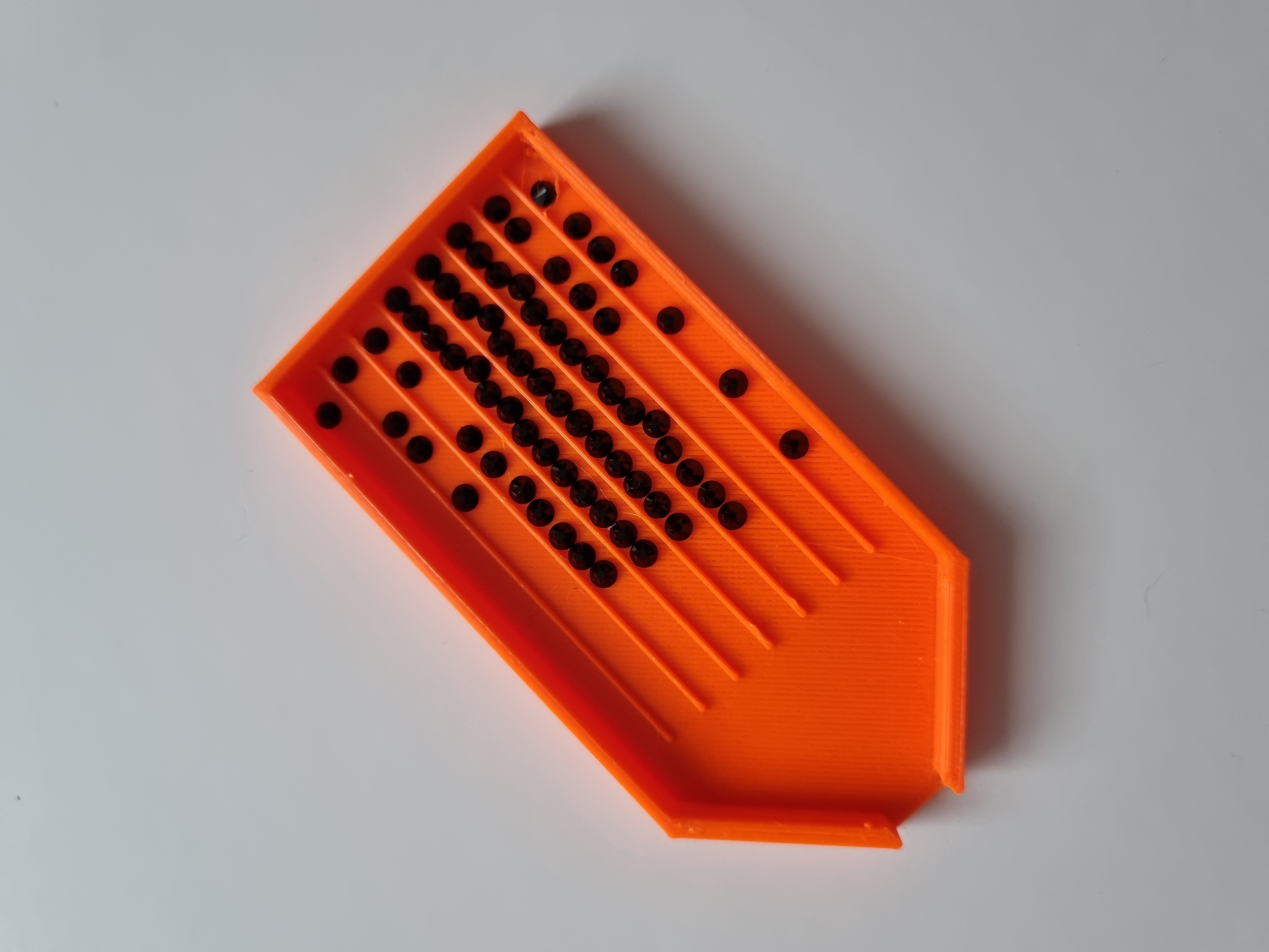 Miniatura 7 do modelo 3D Rhinestone - Plastic Bead Sorting Trays