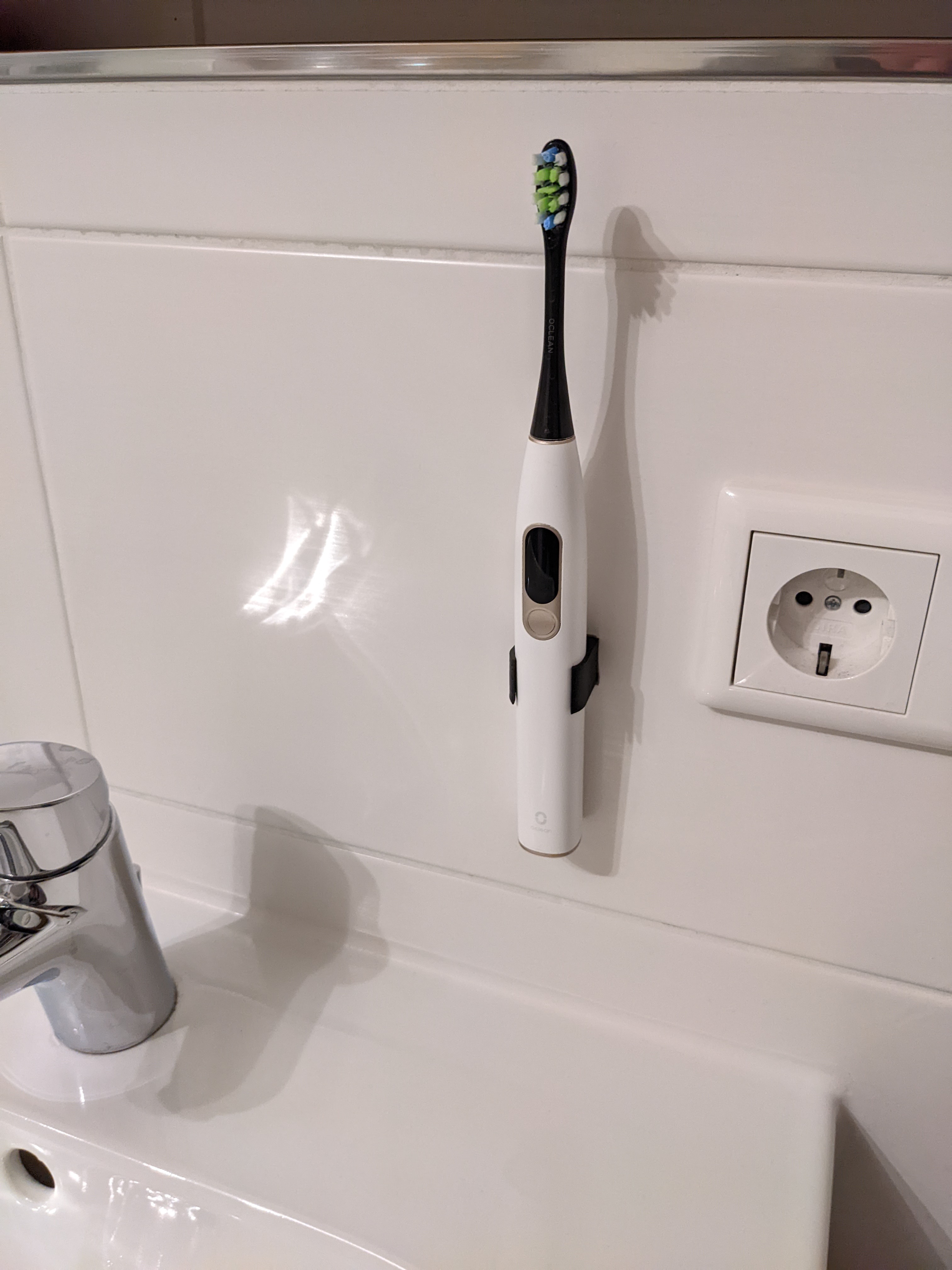 Xiaomi OcleanX simple wall mount