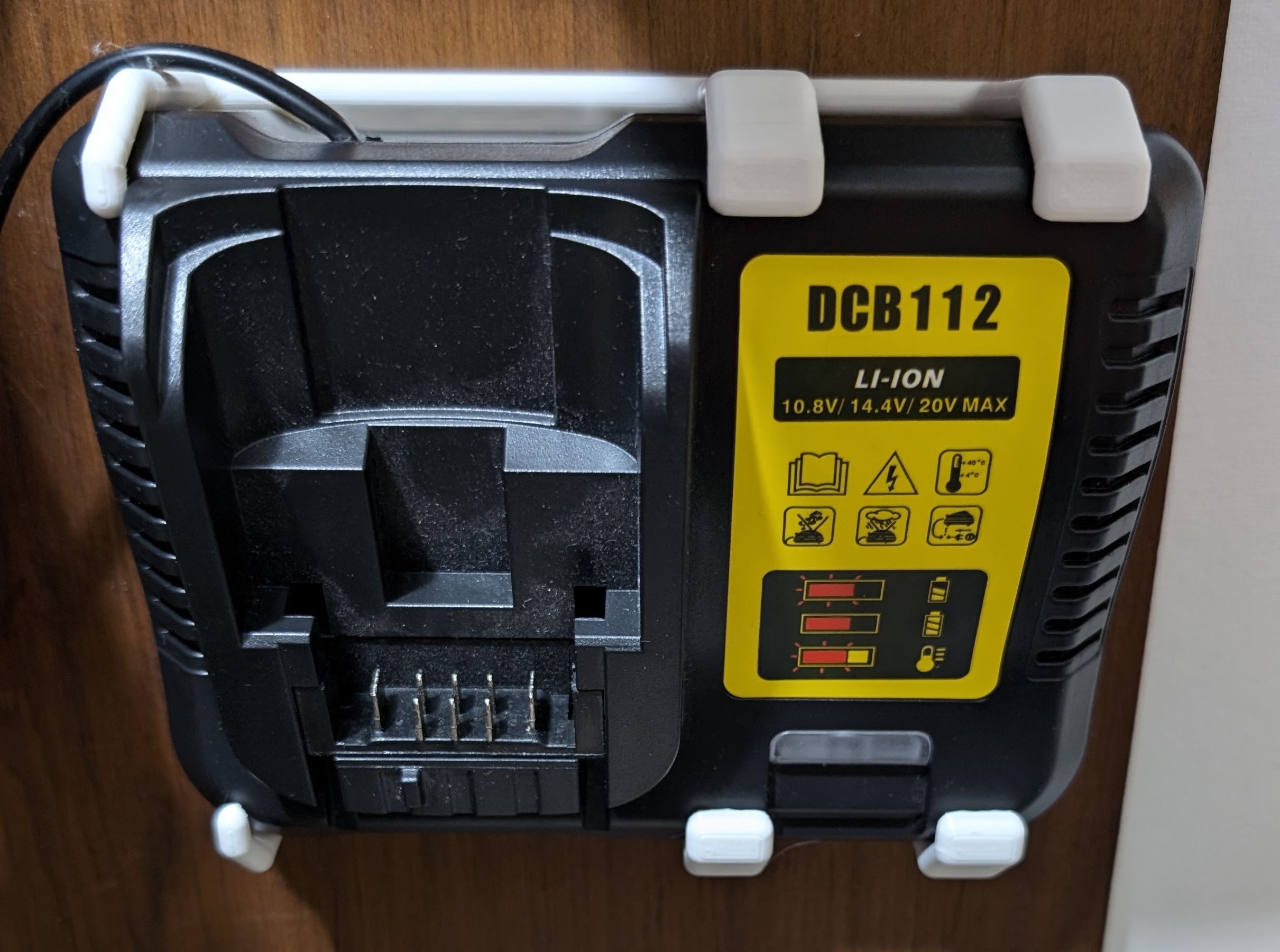DCB112 Battery Charger (Third Party DeWalt 20v) Wall Mount