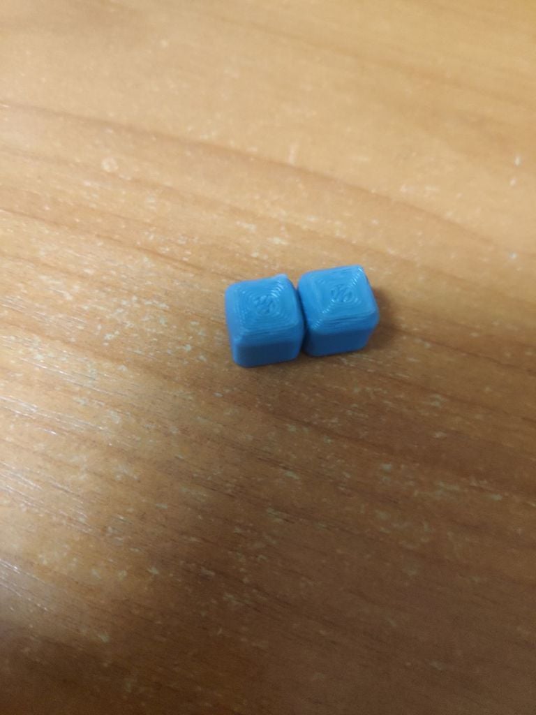 Small 1x1x2