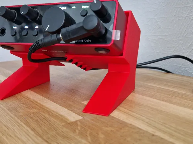 Focusrite Scarlett Solo 4th Gen desktop stand with headphone cableholder
