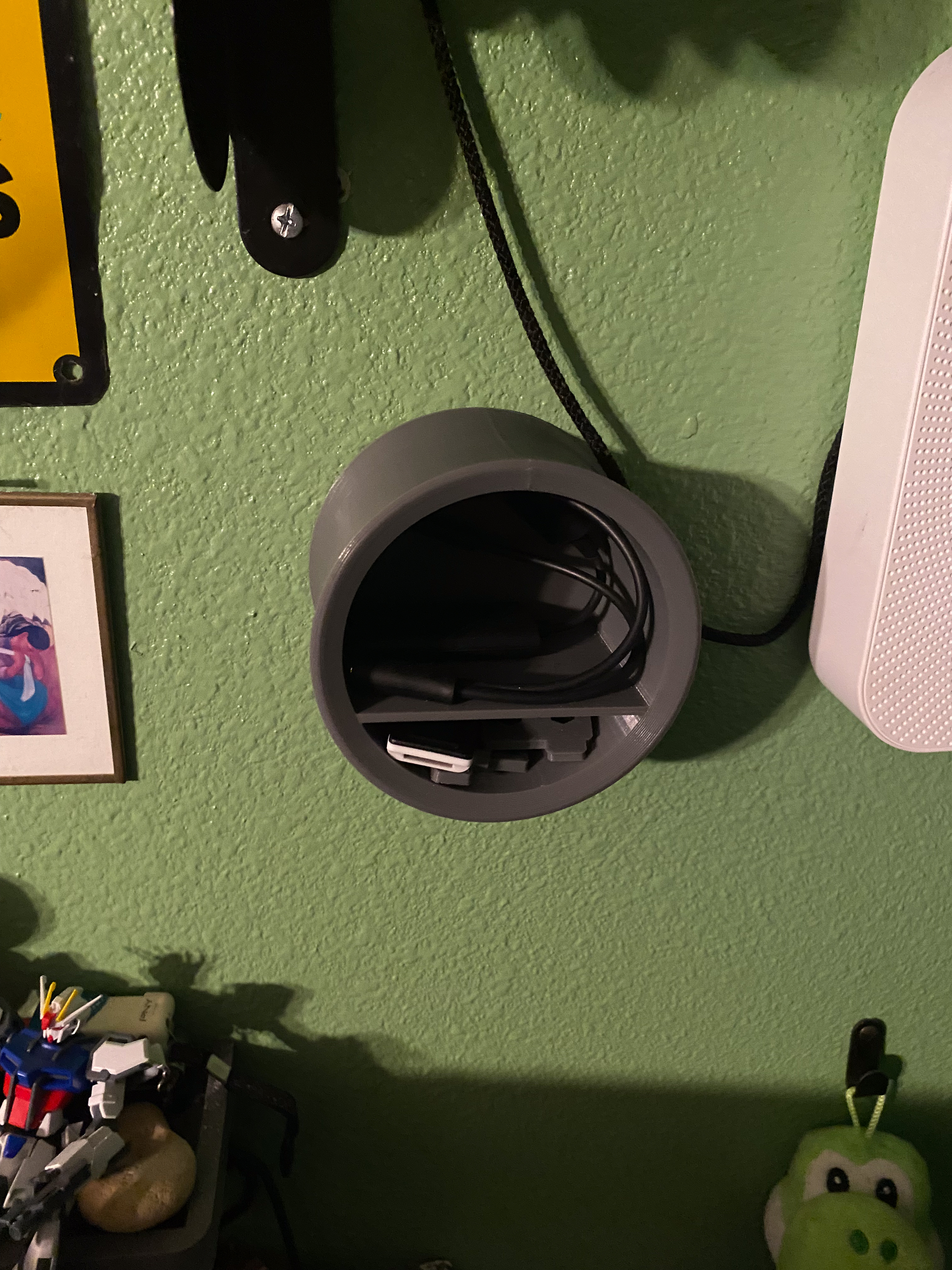 Headset mount