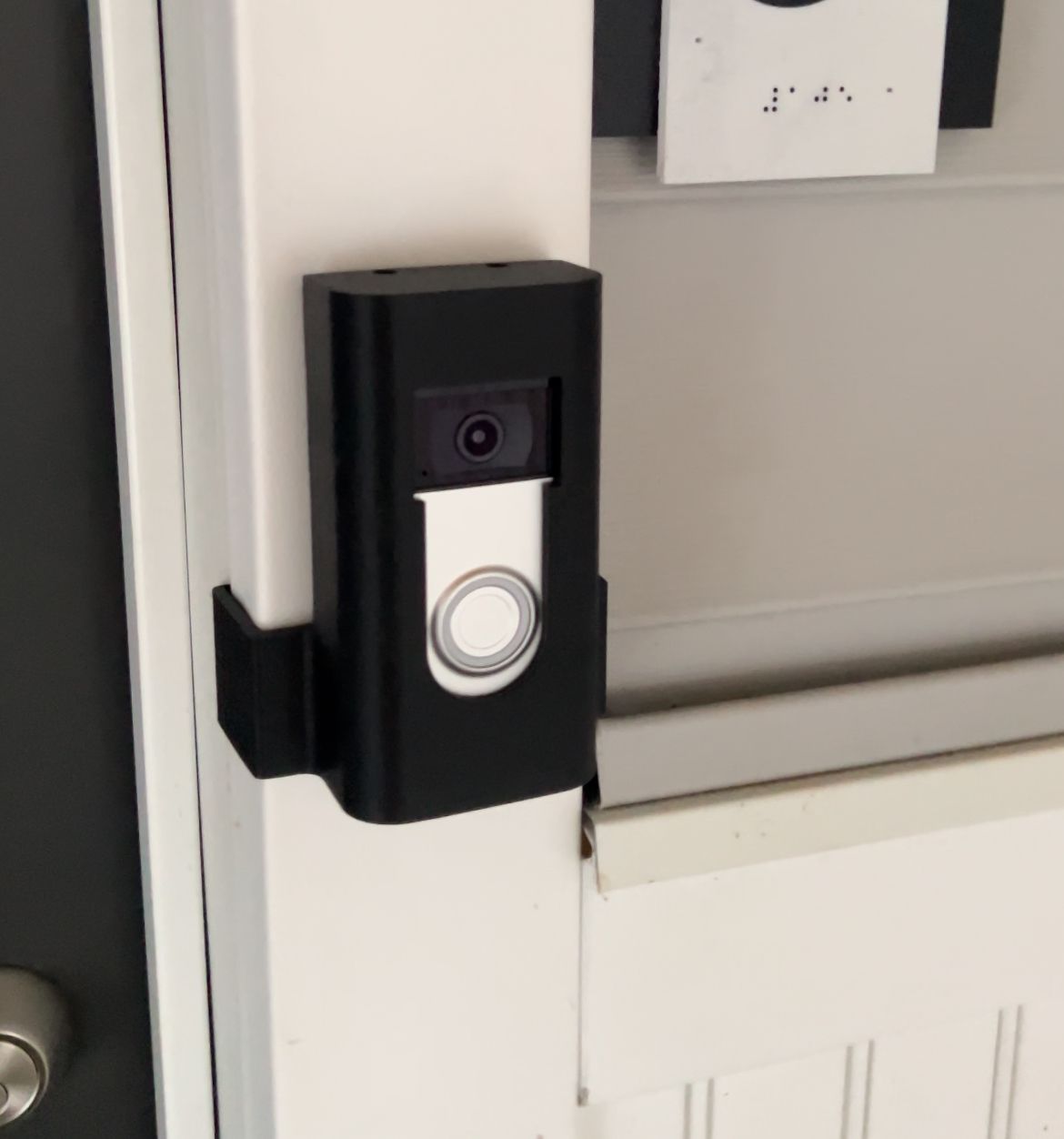 Ring doorbell doorframe bracket