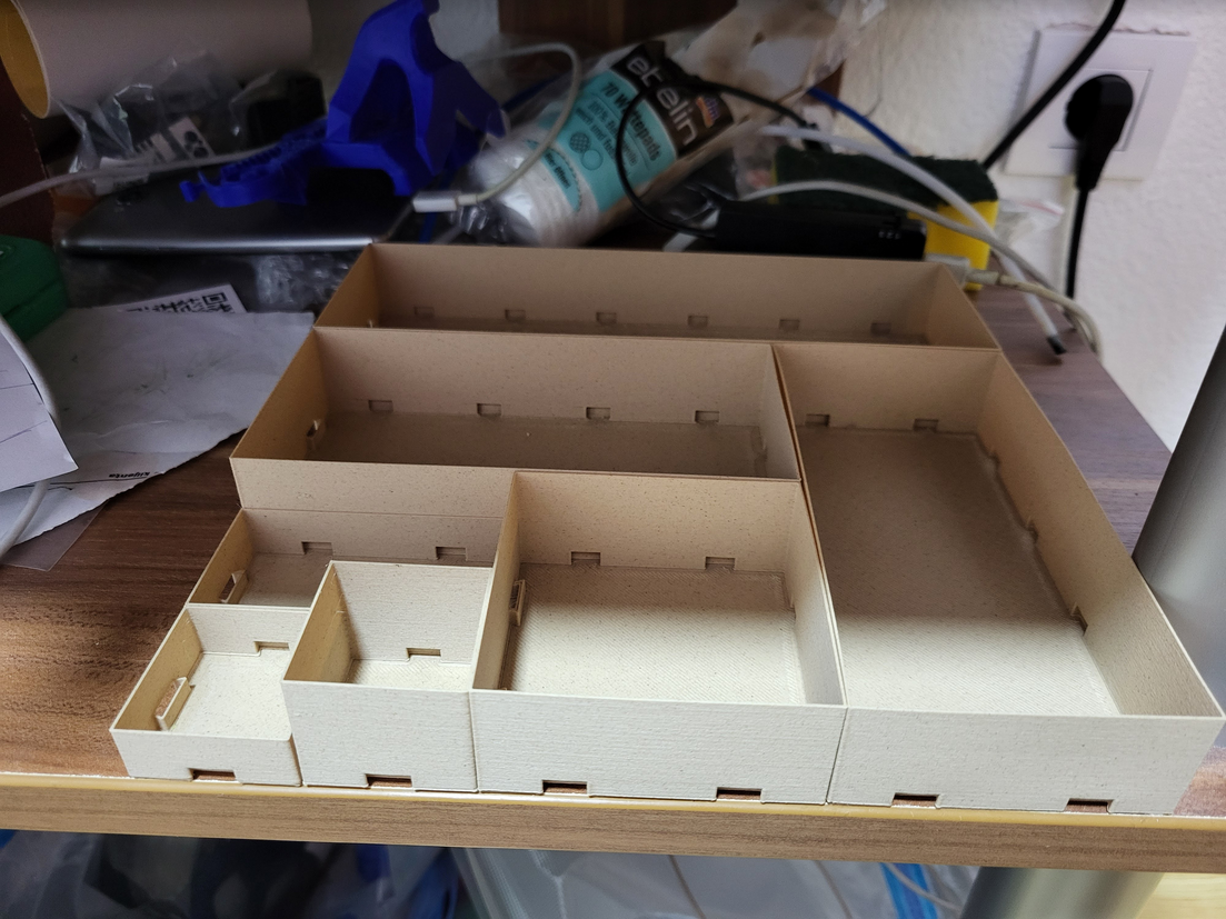 Interlocking container vase mode — miniatura 4