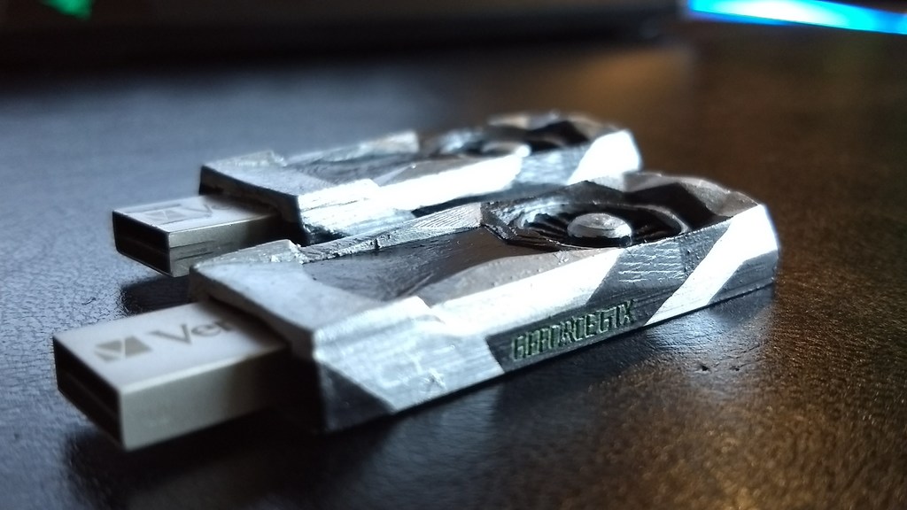 GTX 1080 FE Design USB Stick (Small)