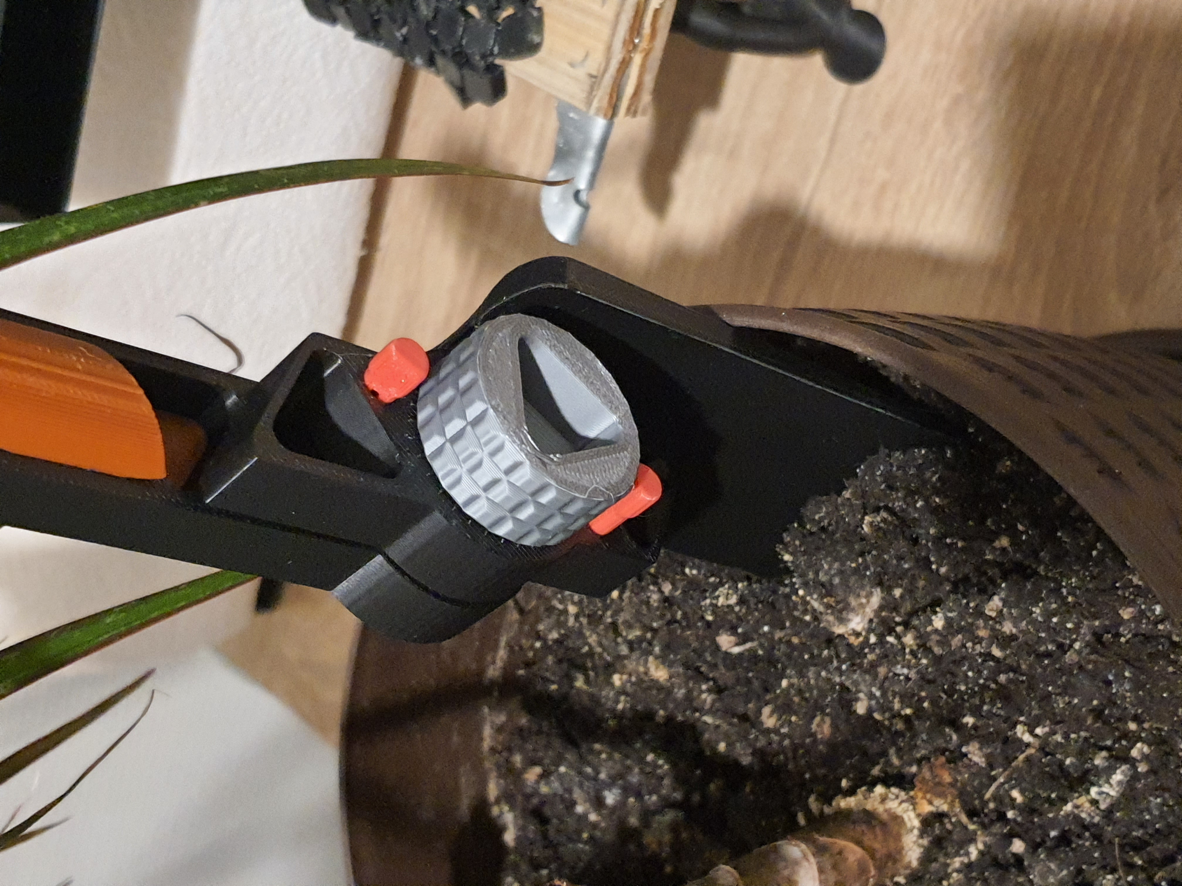 Mech Arm Foldable shovels — thumbnail 8