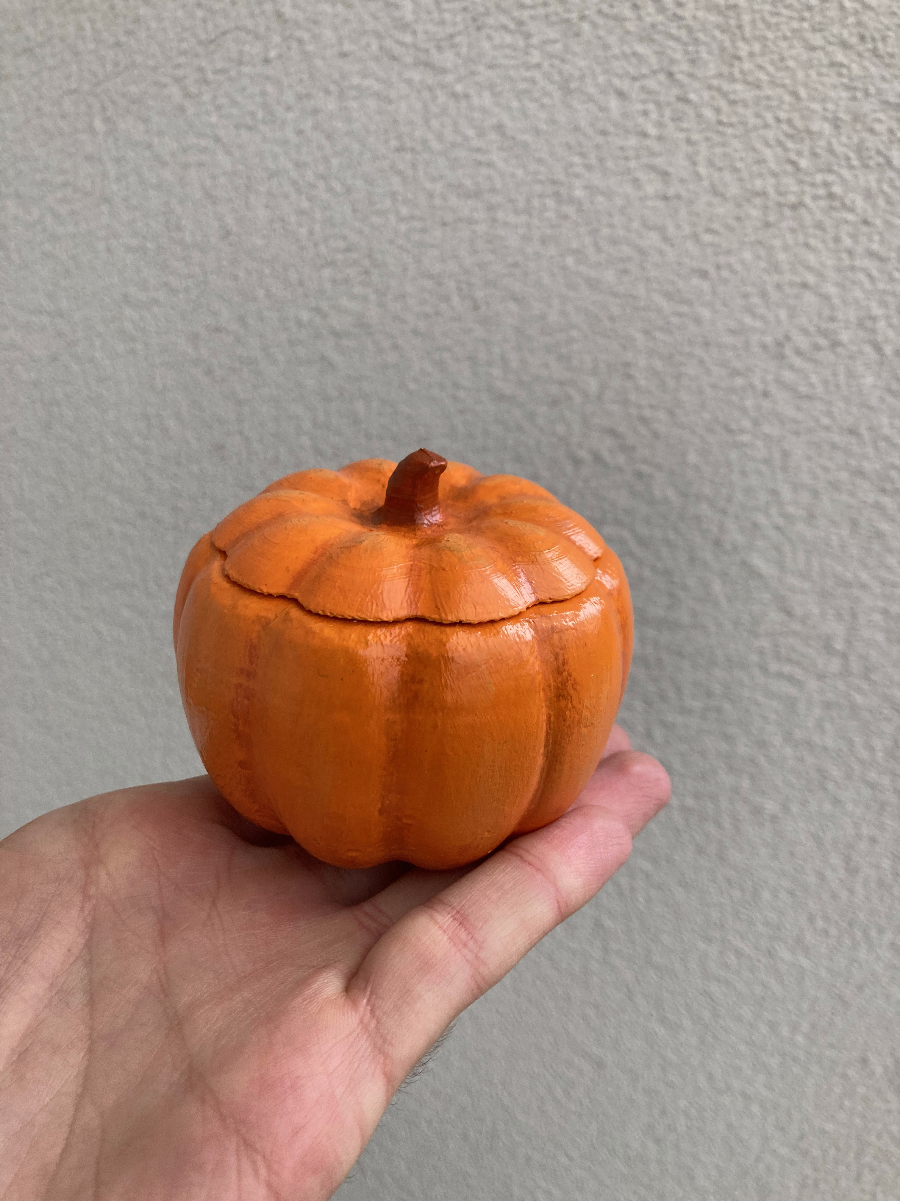 Pumpkin mold (candle container)