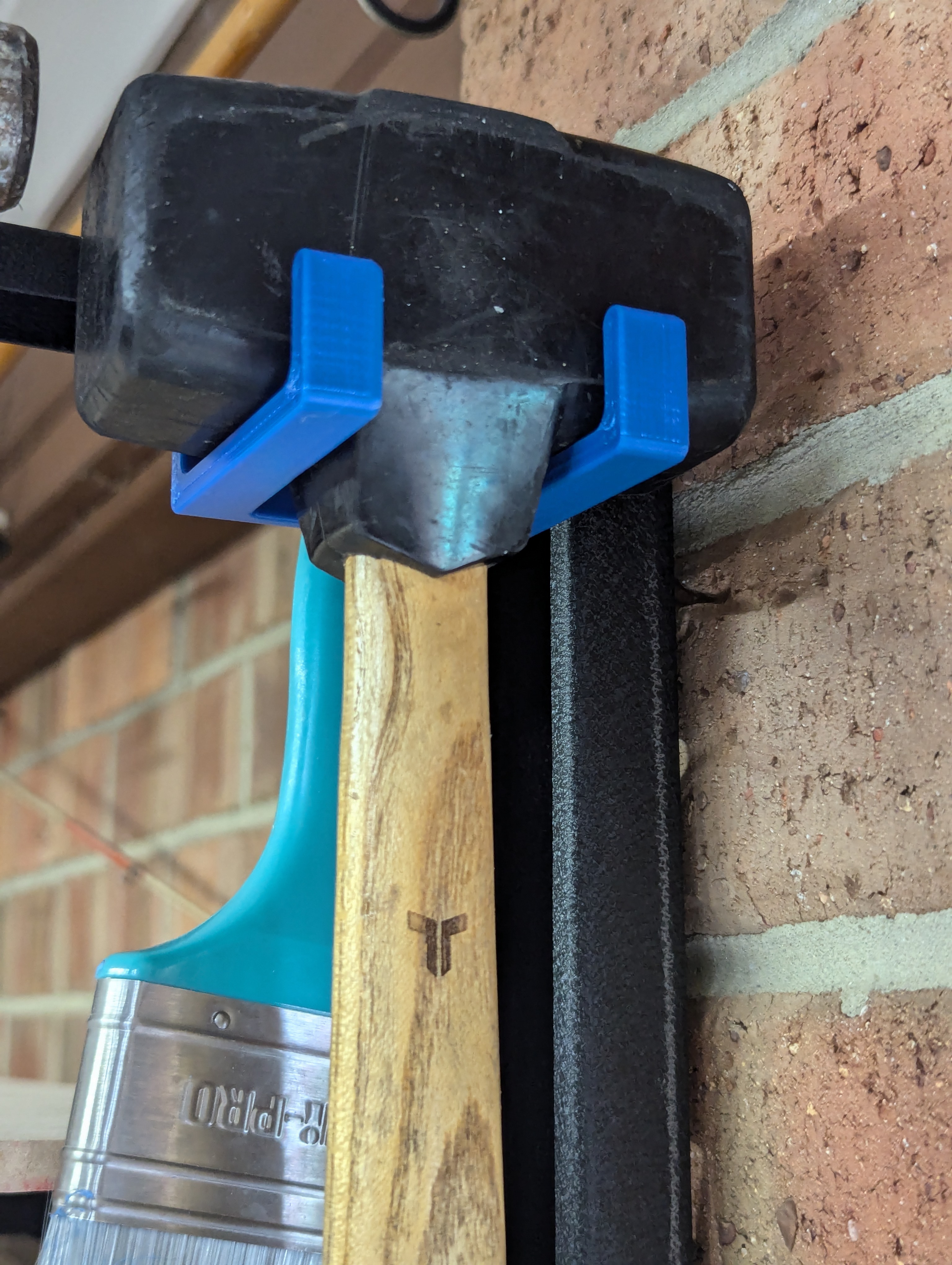 RackIT Tool Clips for Garage Racking from Bunnings — thumbnail 9