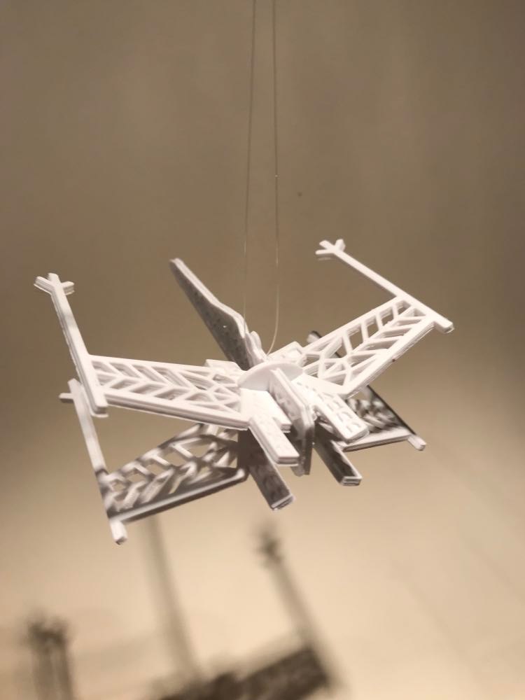 Miniatura 3 do modelo 3D Snowflake X-Wing Kit