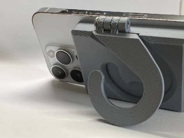 MagSafe Attachment with Hook for Car/Plane Seats