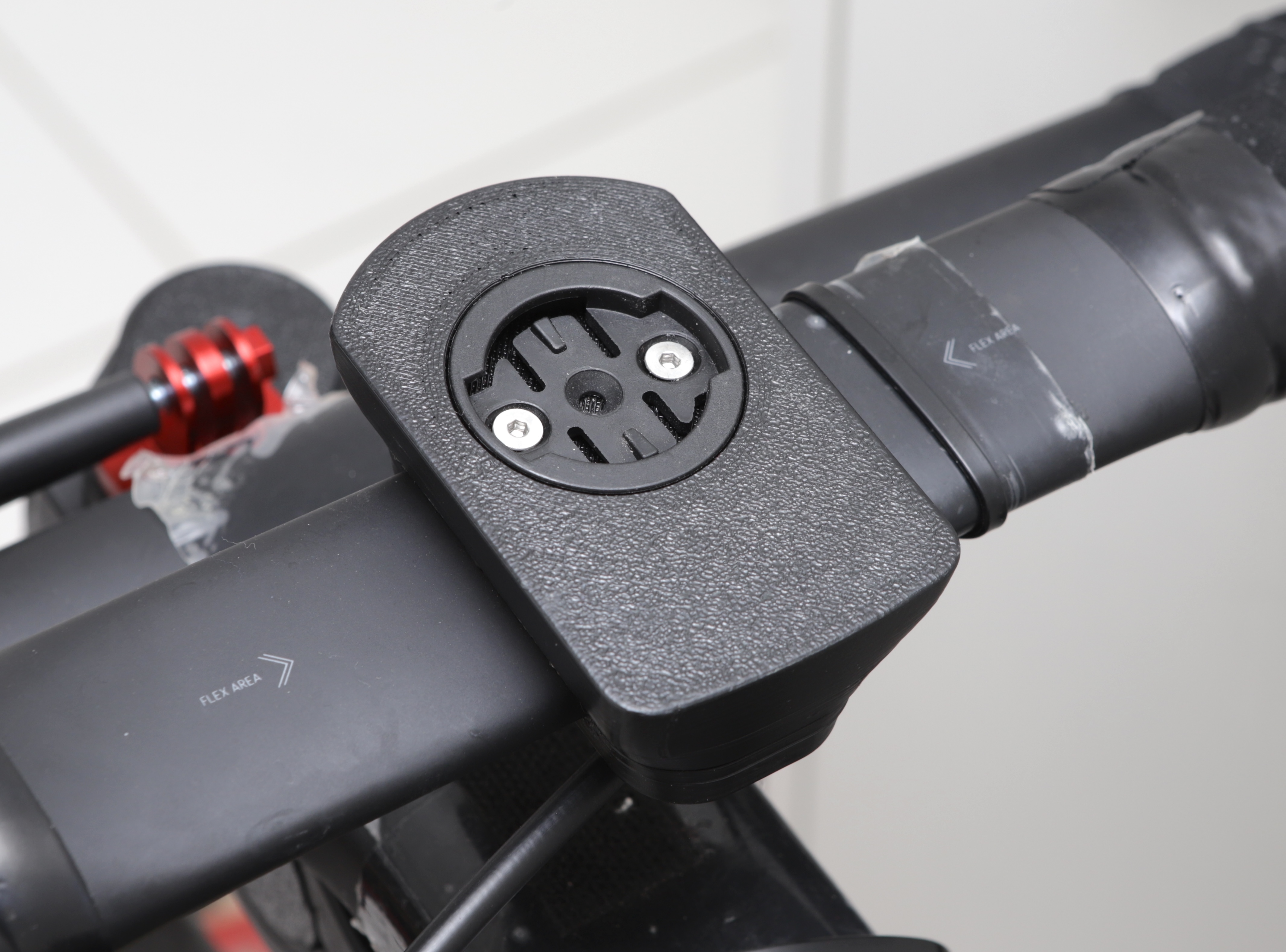 Wahoo ELEMNT Roam V2 Mount for Canyon CP07 Cockpit CF