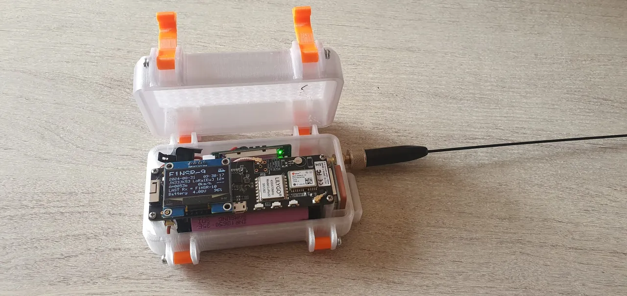 T-BEAM LORA BOX SMA or IPEX, with Amplifier. by f1nsr