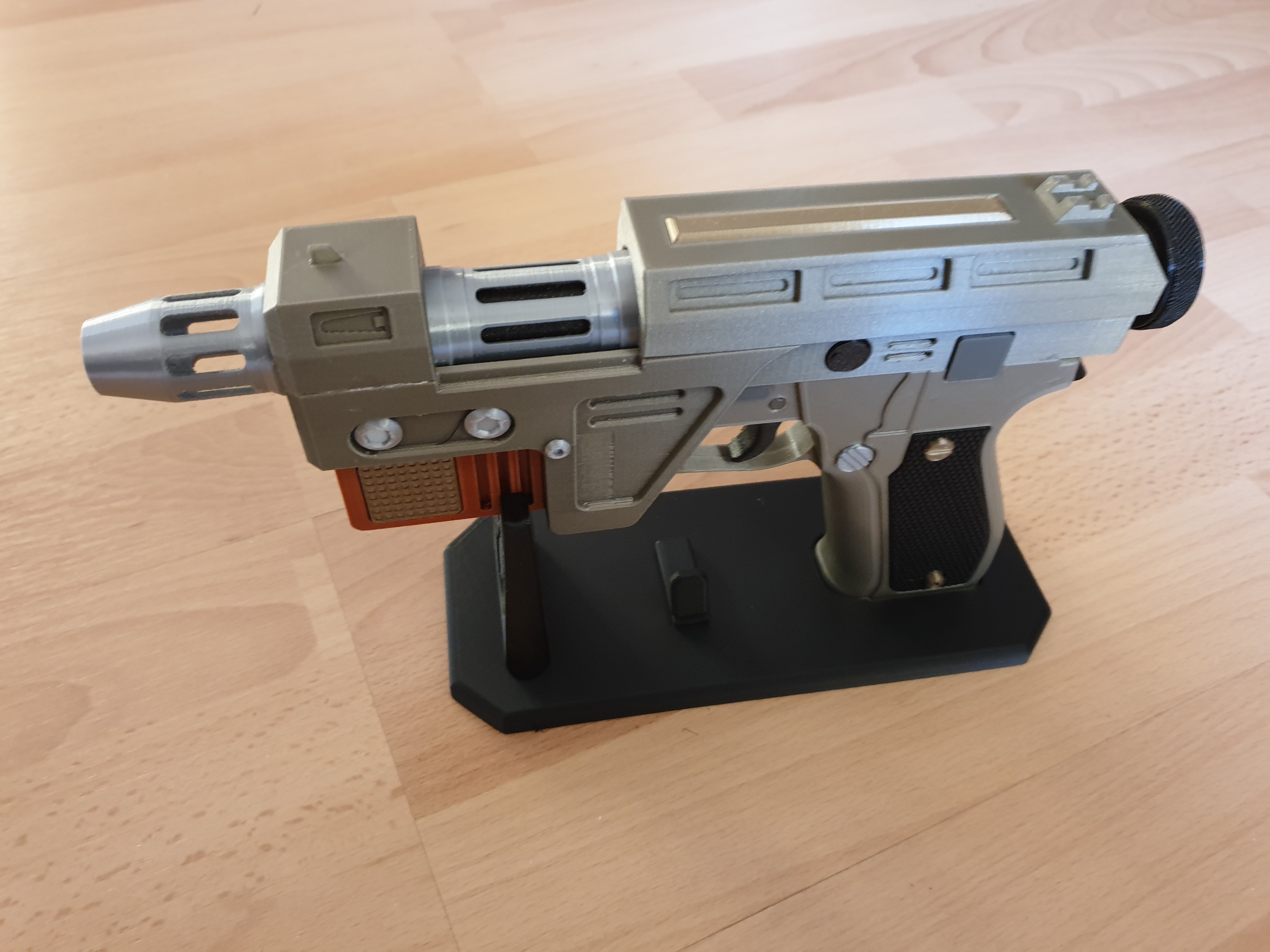 Star Wars Finns Blaster Glie44