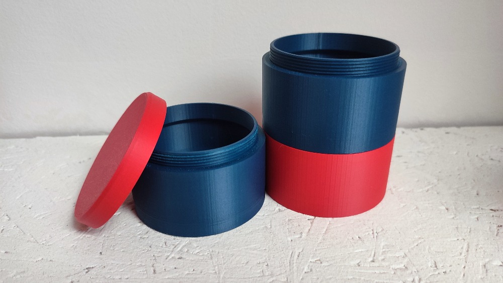 Stackable box