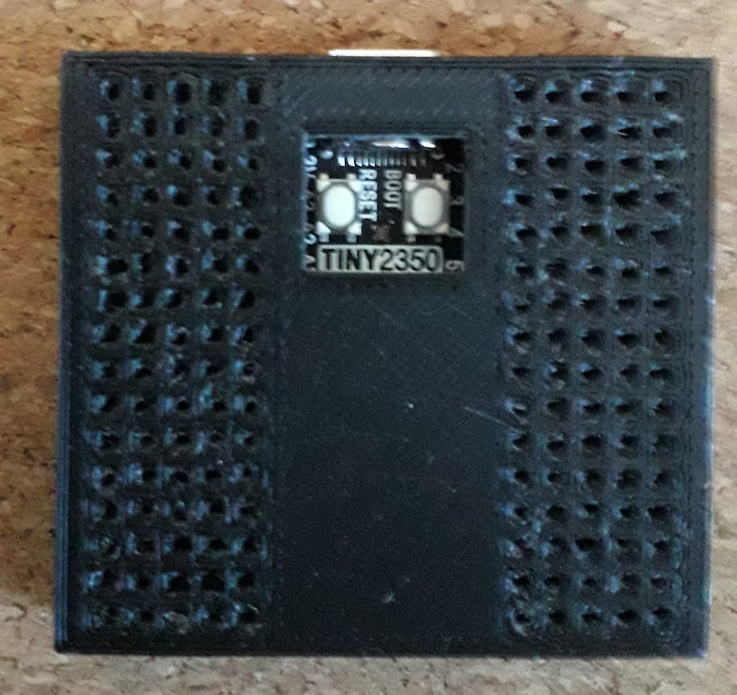 Tiny2350 Breadboard — thumbnail 4
