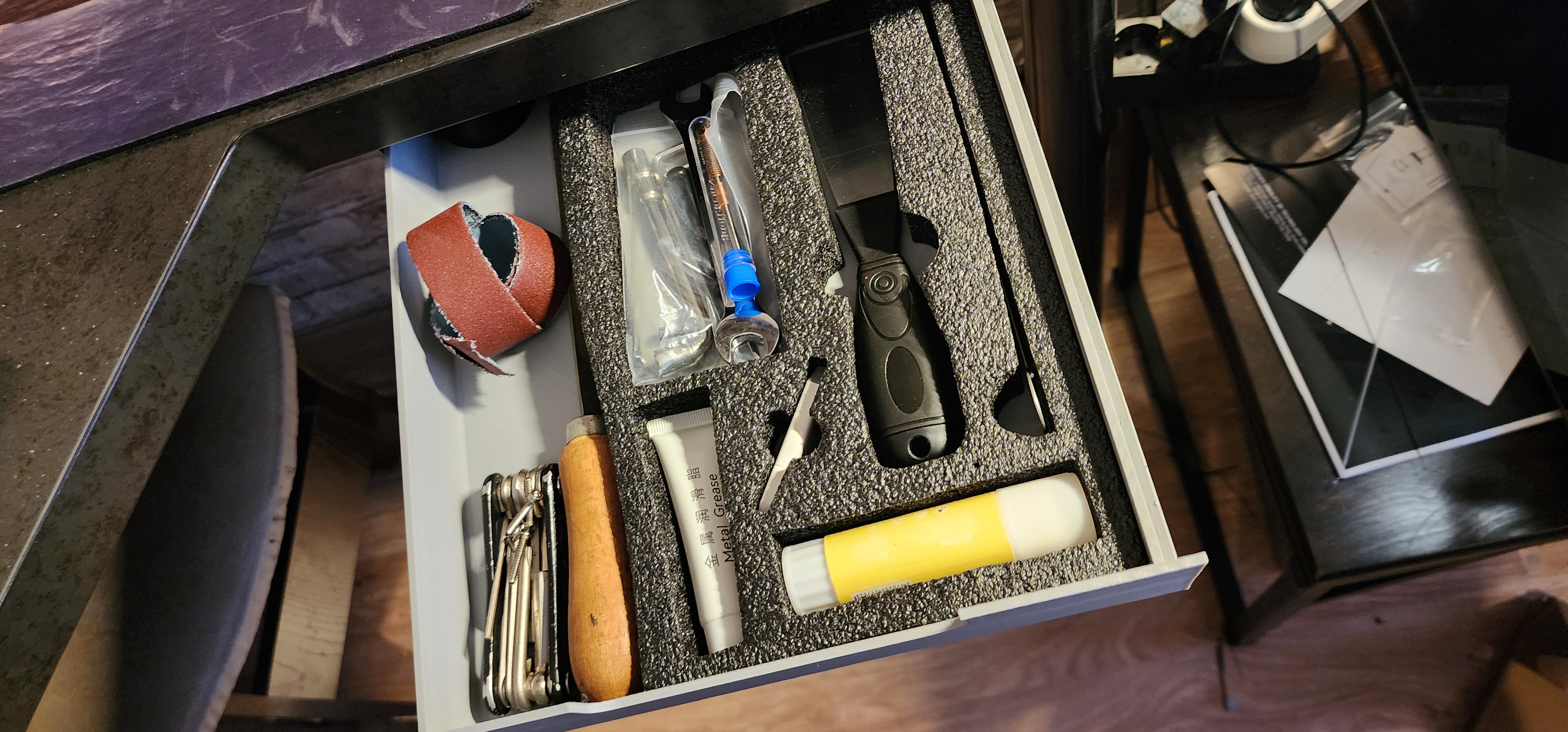 Removable desk drawer