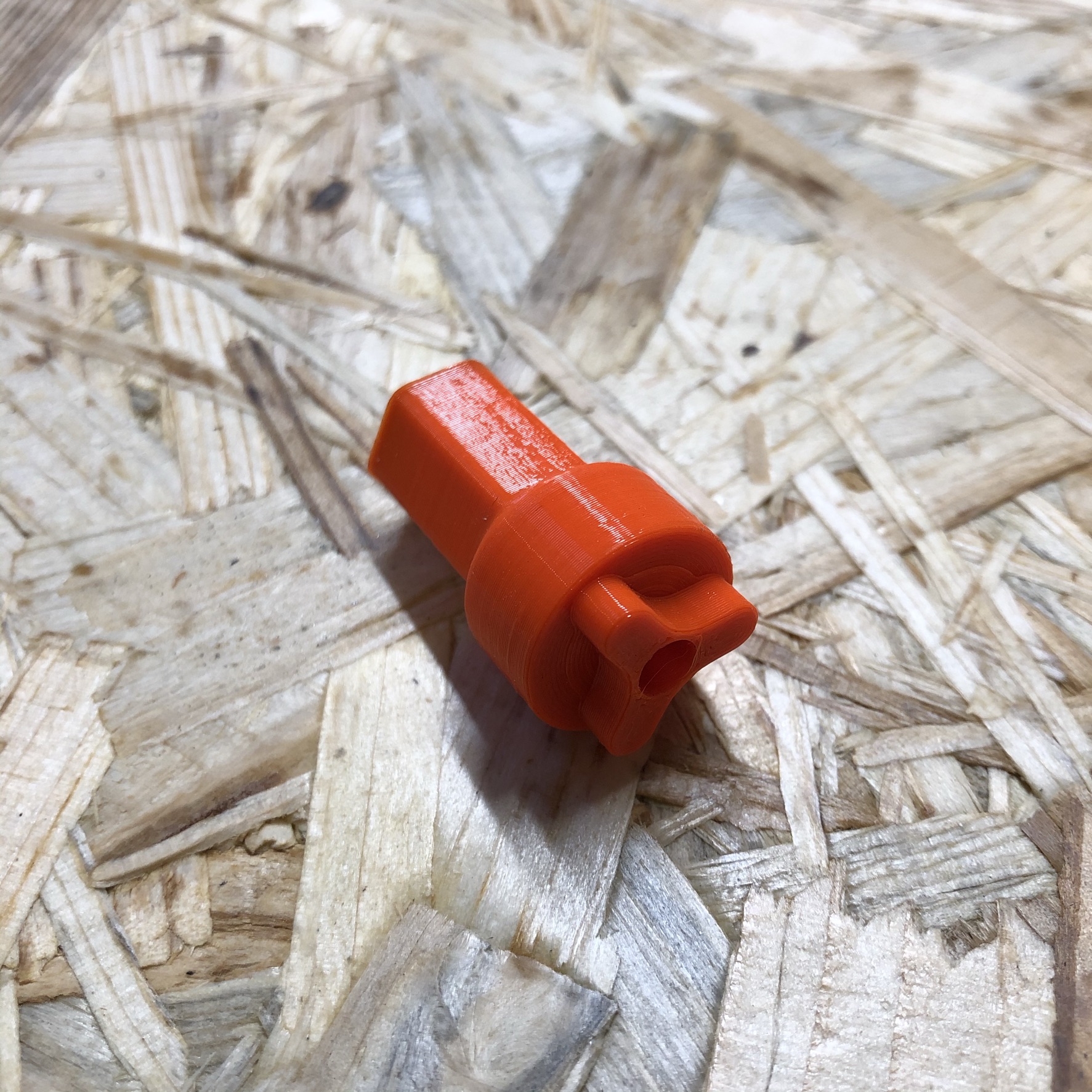 Adaptér na olejové víčko / Adaptor for oil cap HECHT