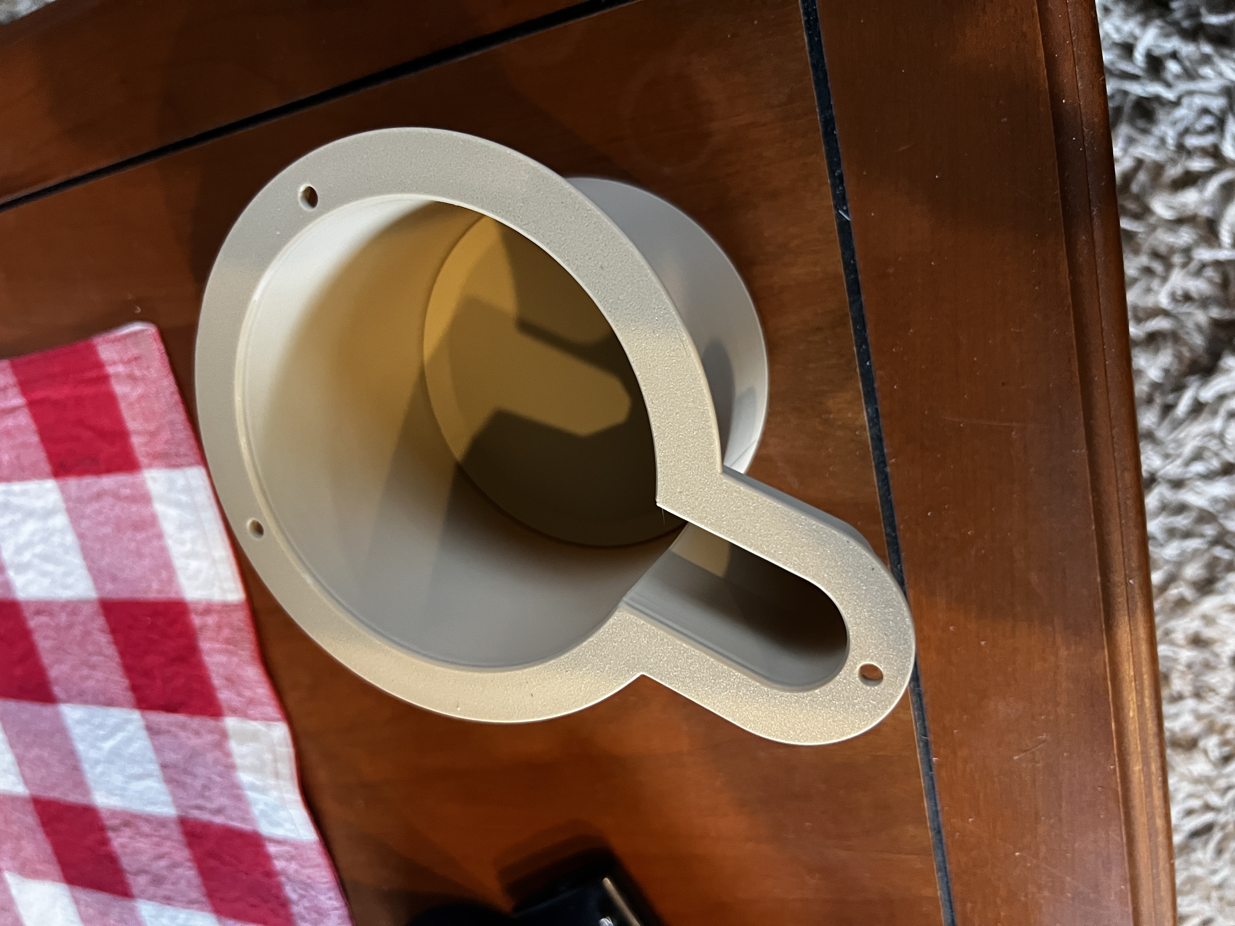 Tiffin cupholder - REDBARON model reswizzled