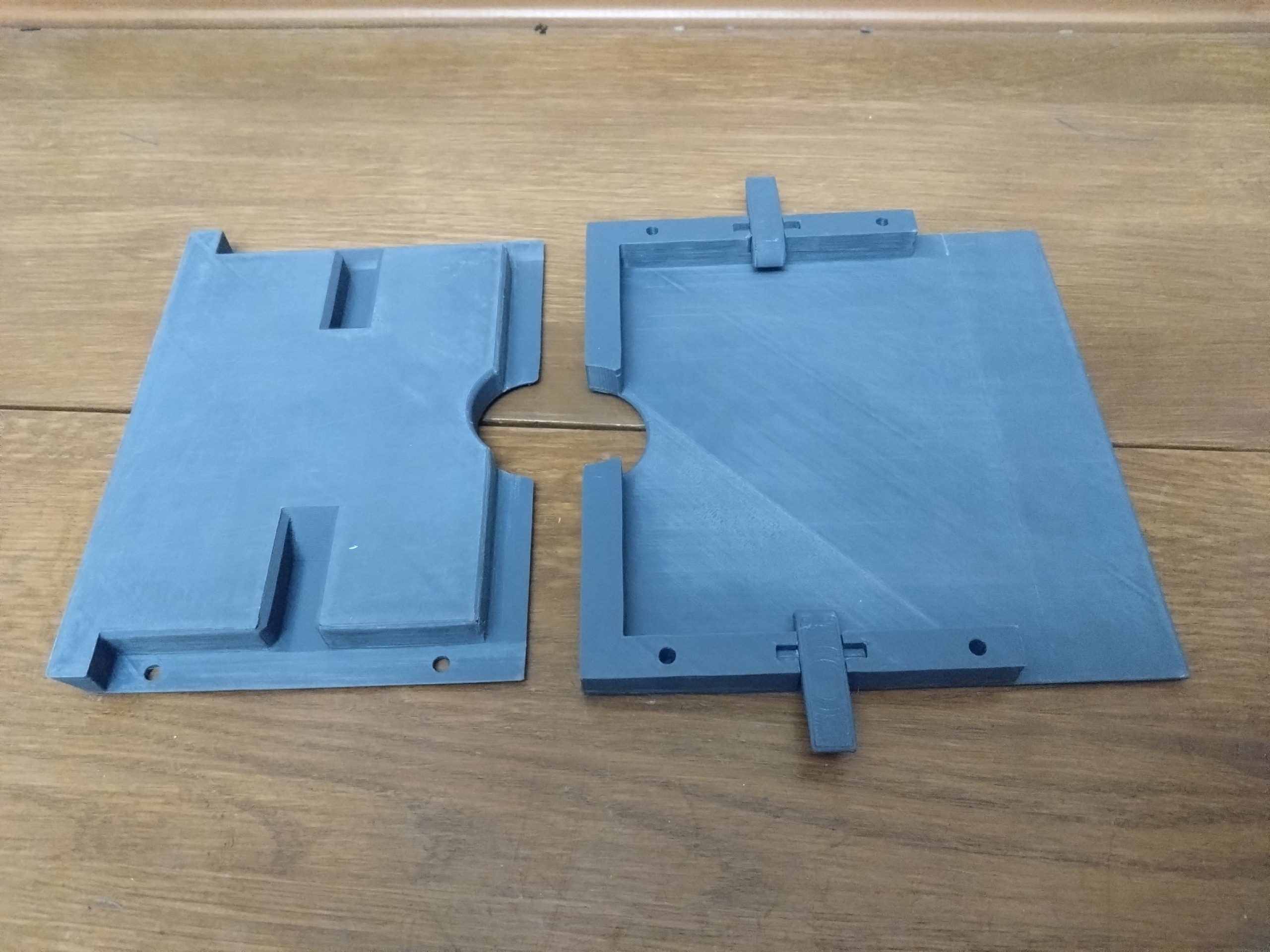 Template for straight cutting of 4x5" sheet film from 13x18 sheet