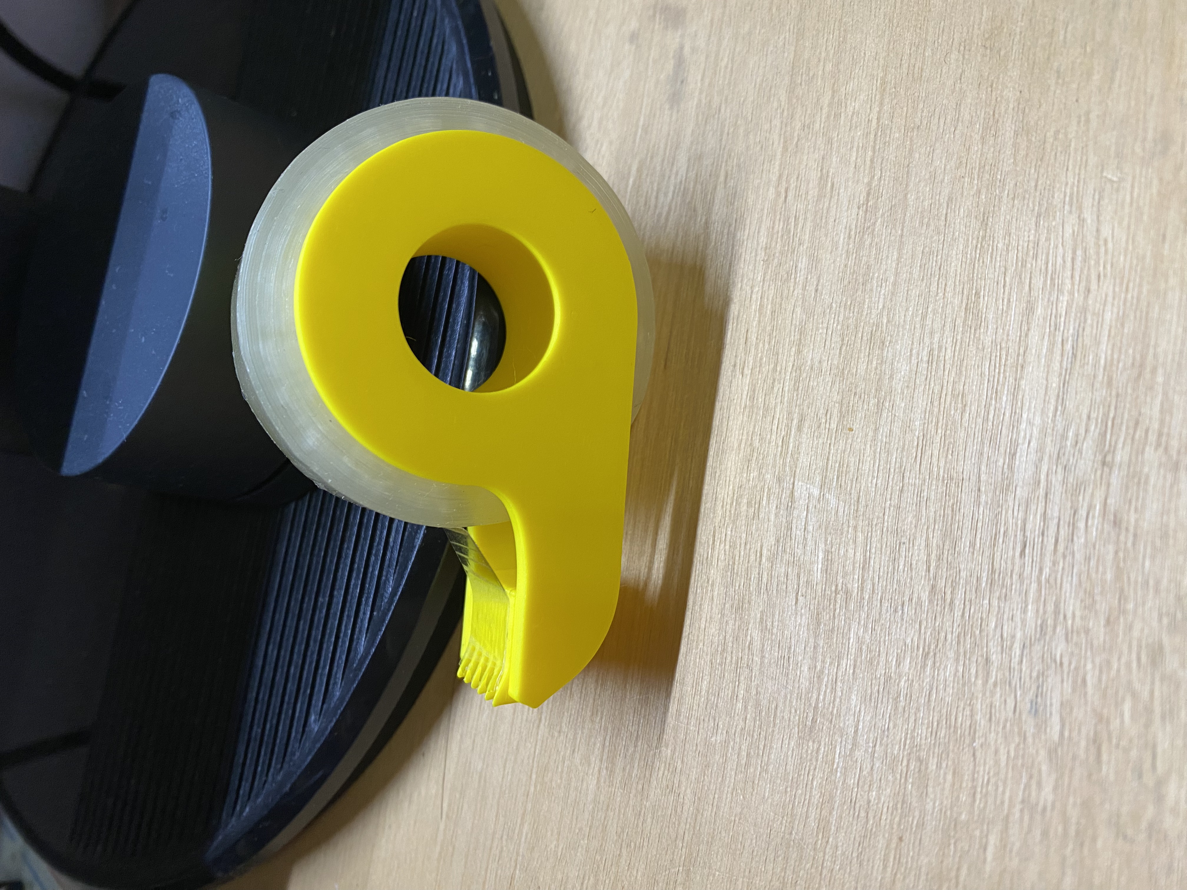 adhesive tape roller